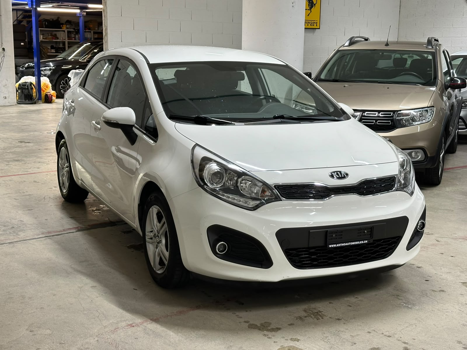 KIA Rio 1.4 CVVT Style-image-1