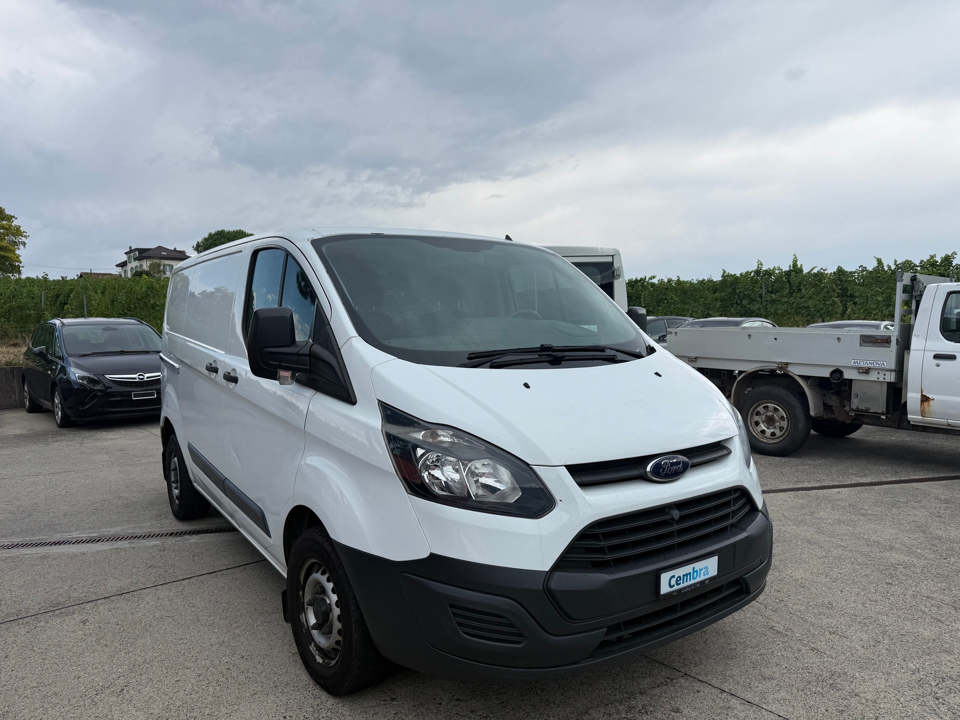 FORD Transit Custom Van 270 L1H1 Startup-image-1