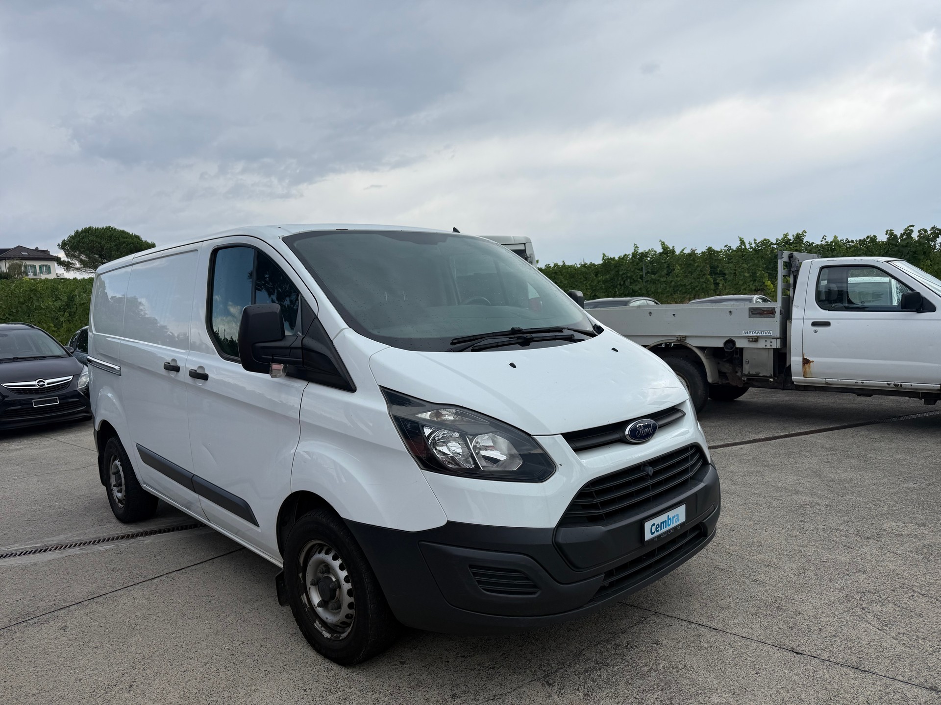 FORD Transit Custom Van 270 L1H1 Startup-image-2