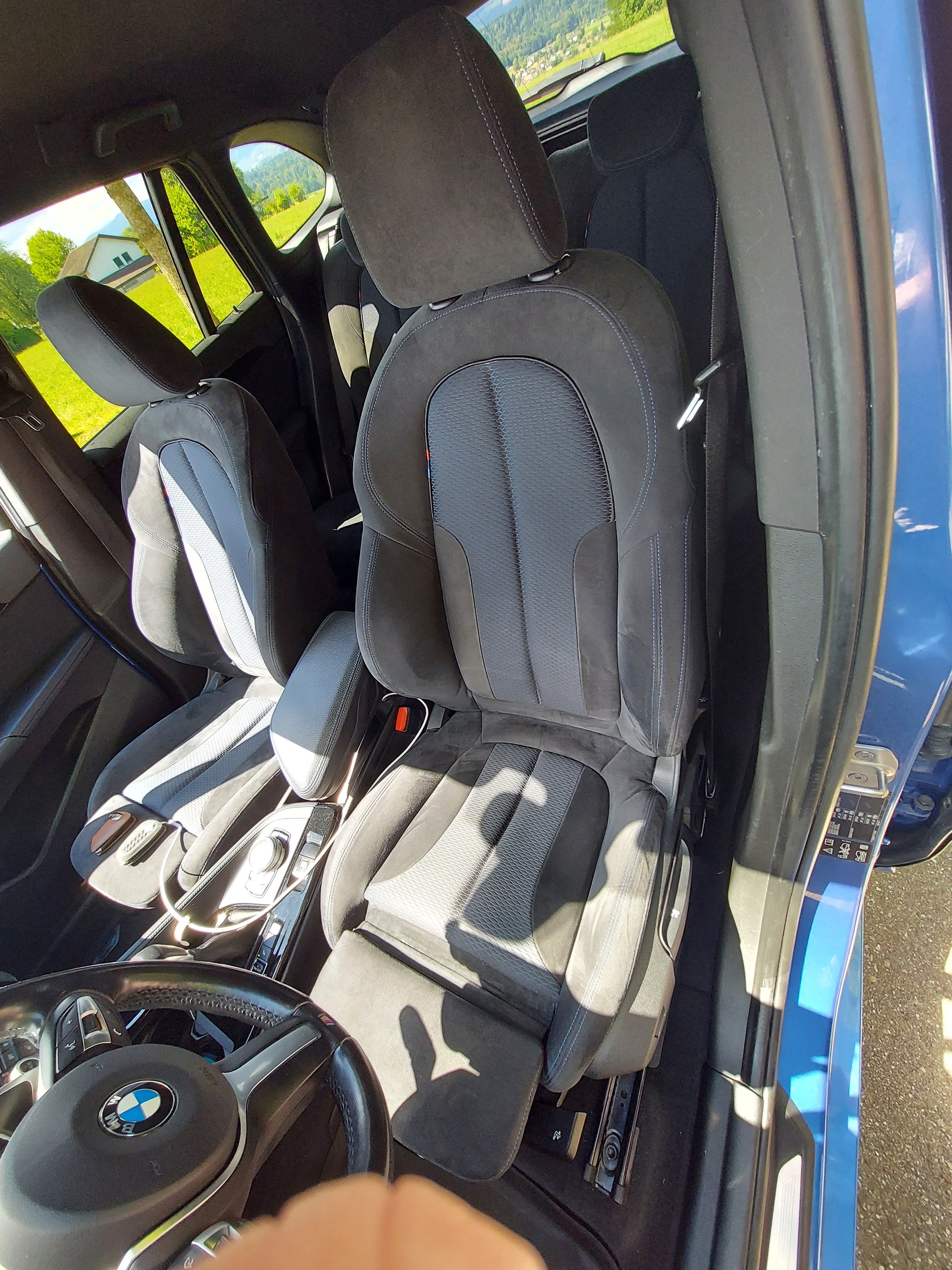 BMW X1 xDrive 25i M Sport Steptronic-image-10