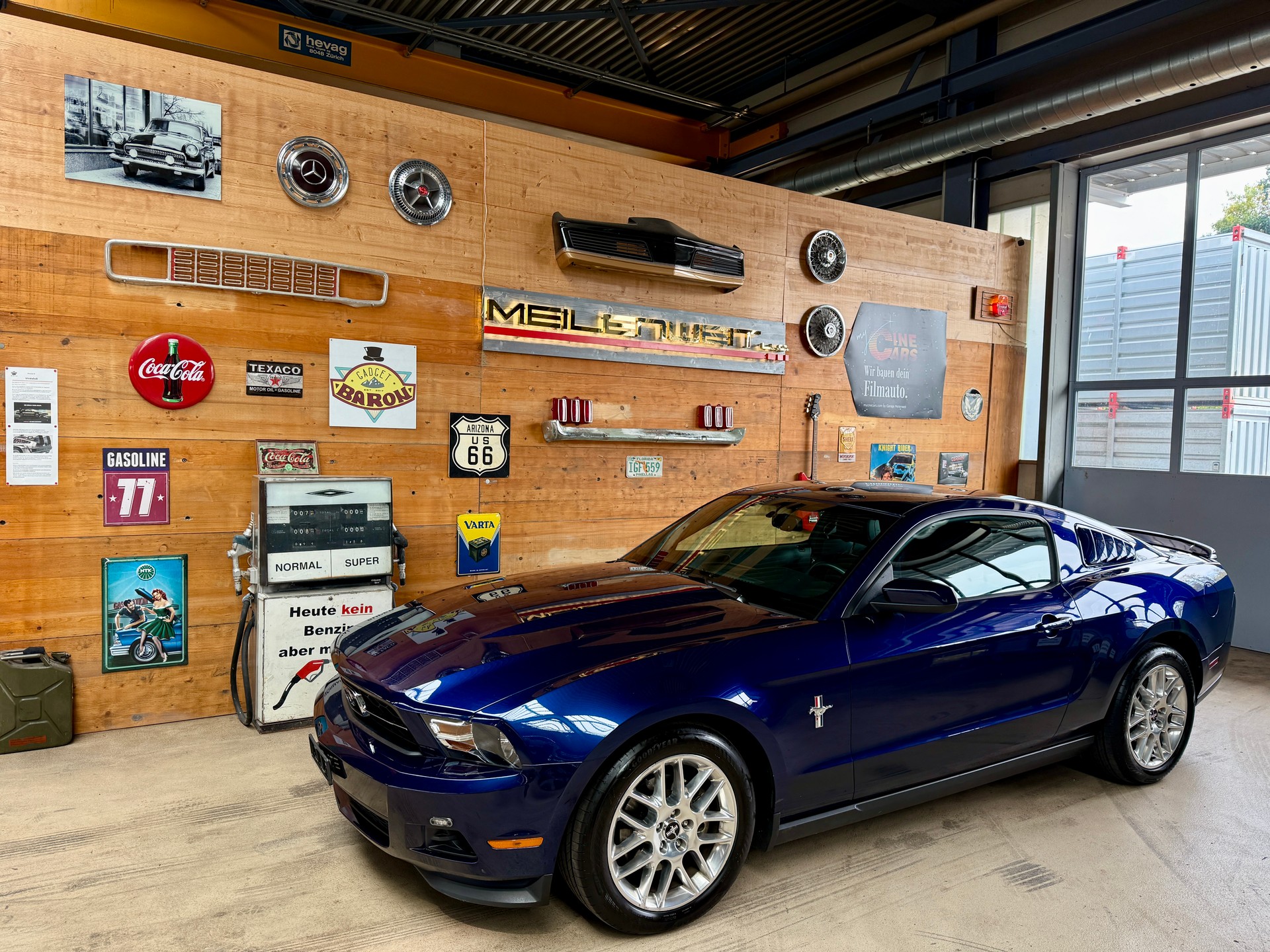 FORD GT Premium-image-0