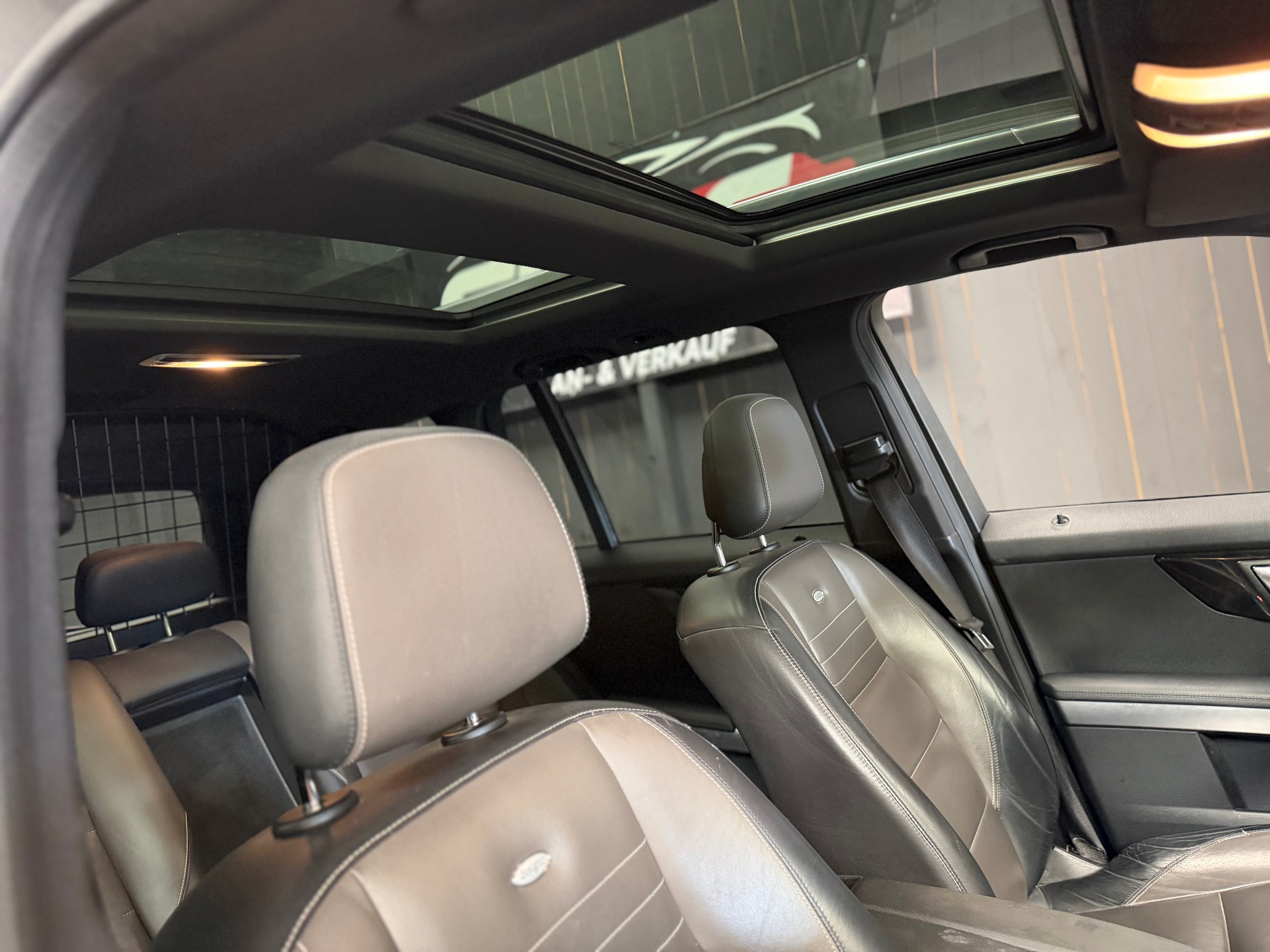 MERCEDES-BENZ GLK 350 4Matic 7G-Tronic ** Frisch Ab MFK** Anhängerkupplung 2000-image-10