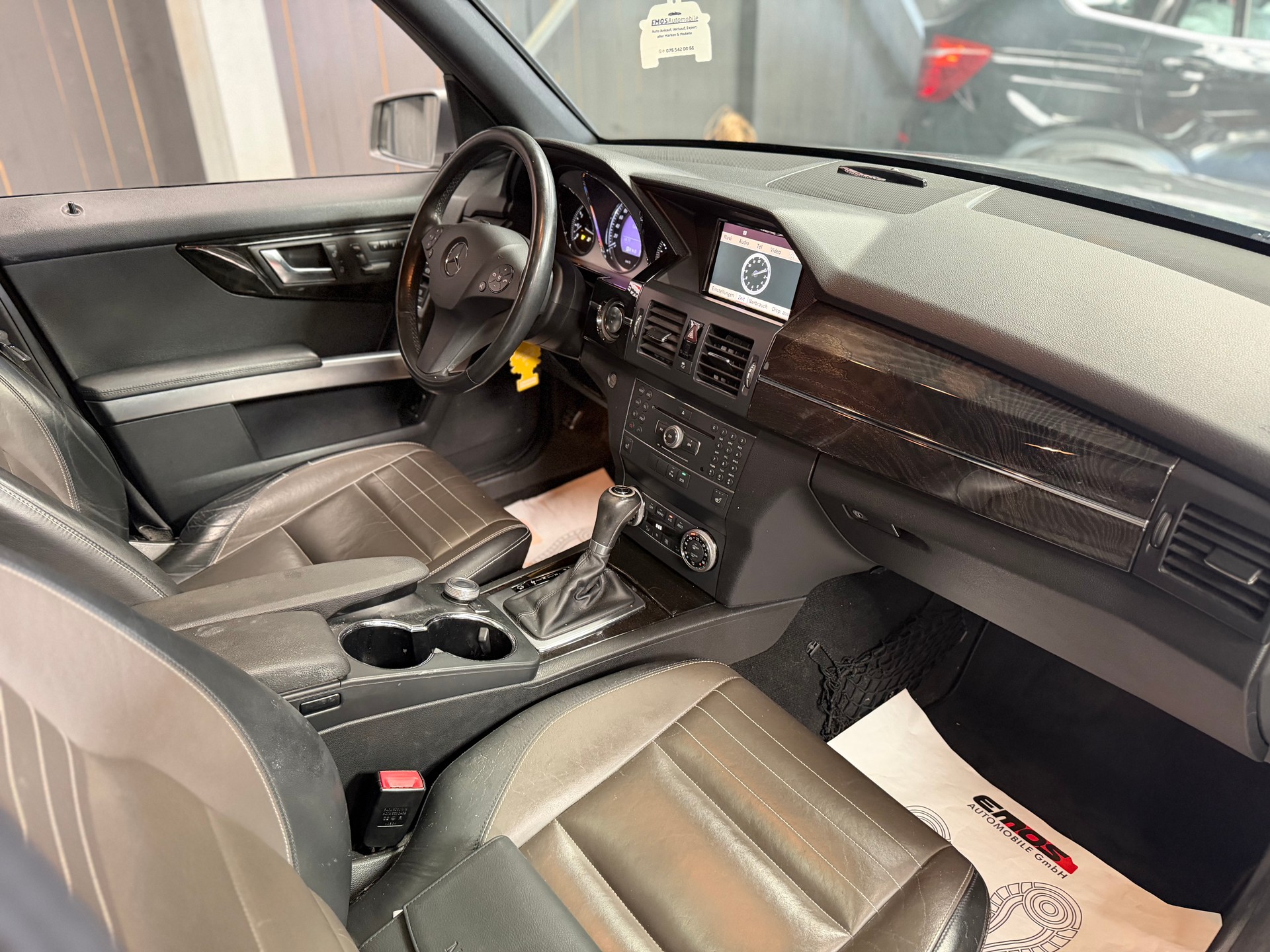 MERCEDES-BENZ GLK 350 4Matic 7G-Tronic ** Frisch Ab MFK** Anhängerkupplung 2000-image-8