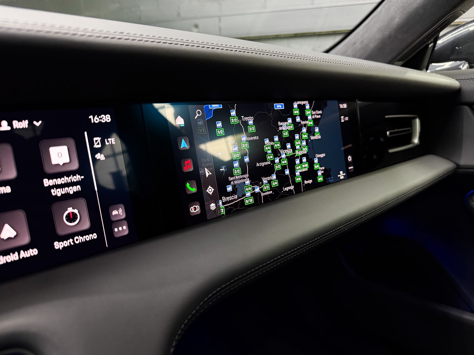 PORSCHE Taycan Turbo-image-16