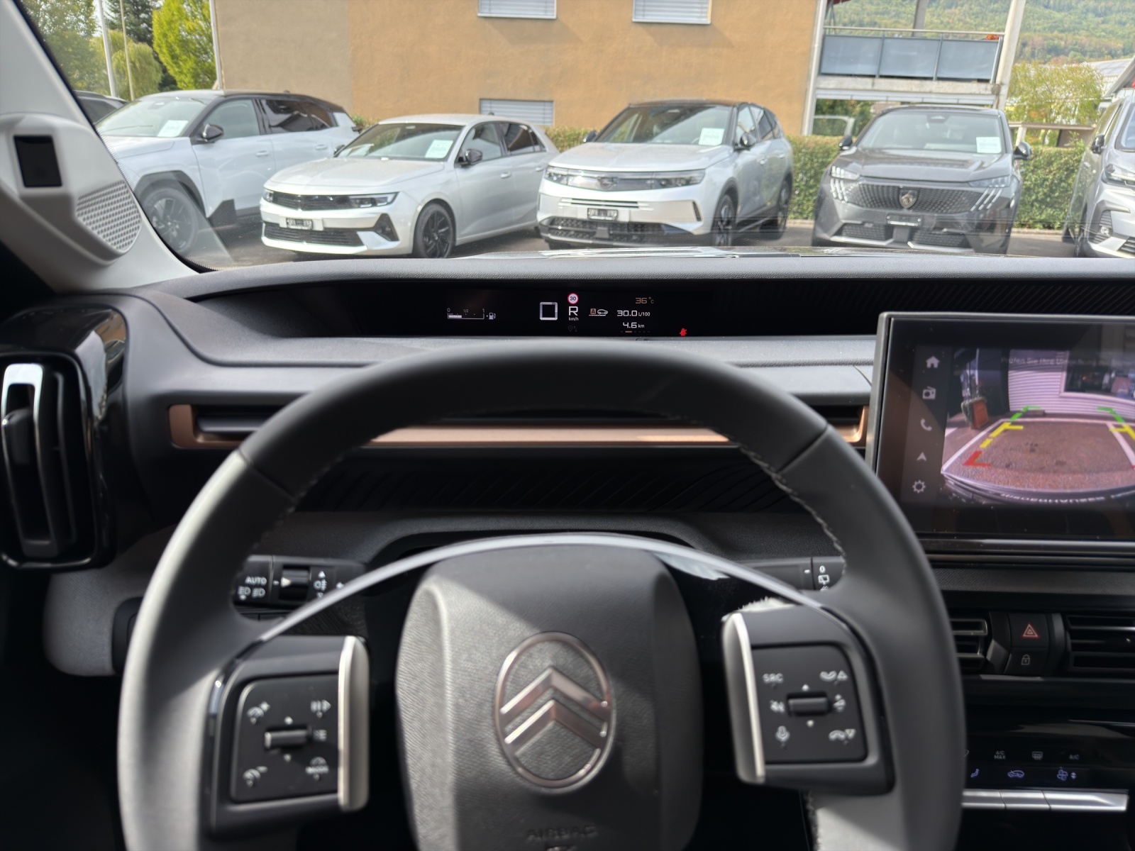 CITROEN C3 Aircross 1.2 Hybrid Tonic+-image-10