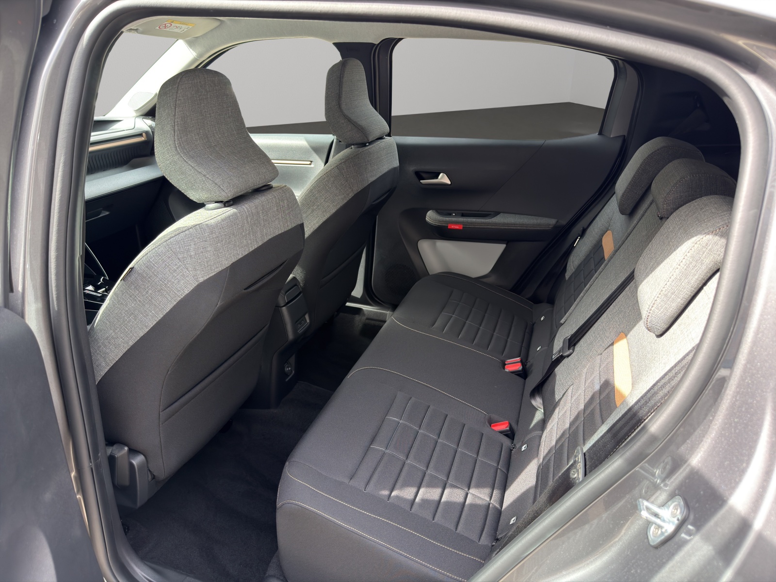 CITROEN C3 Aircross 1.2 Hybrid Tonic+-image-4