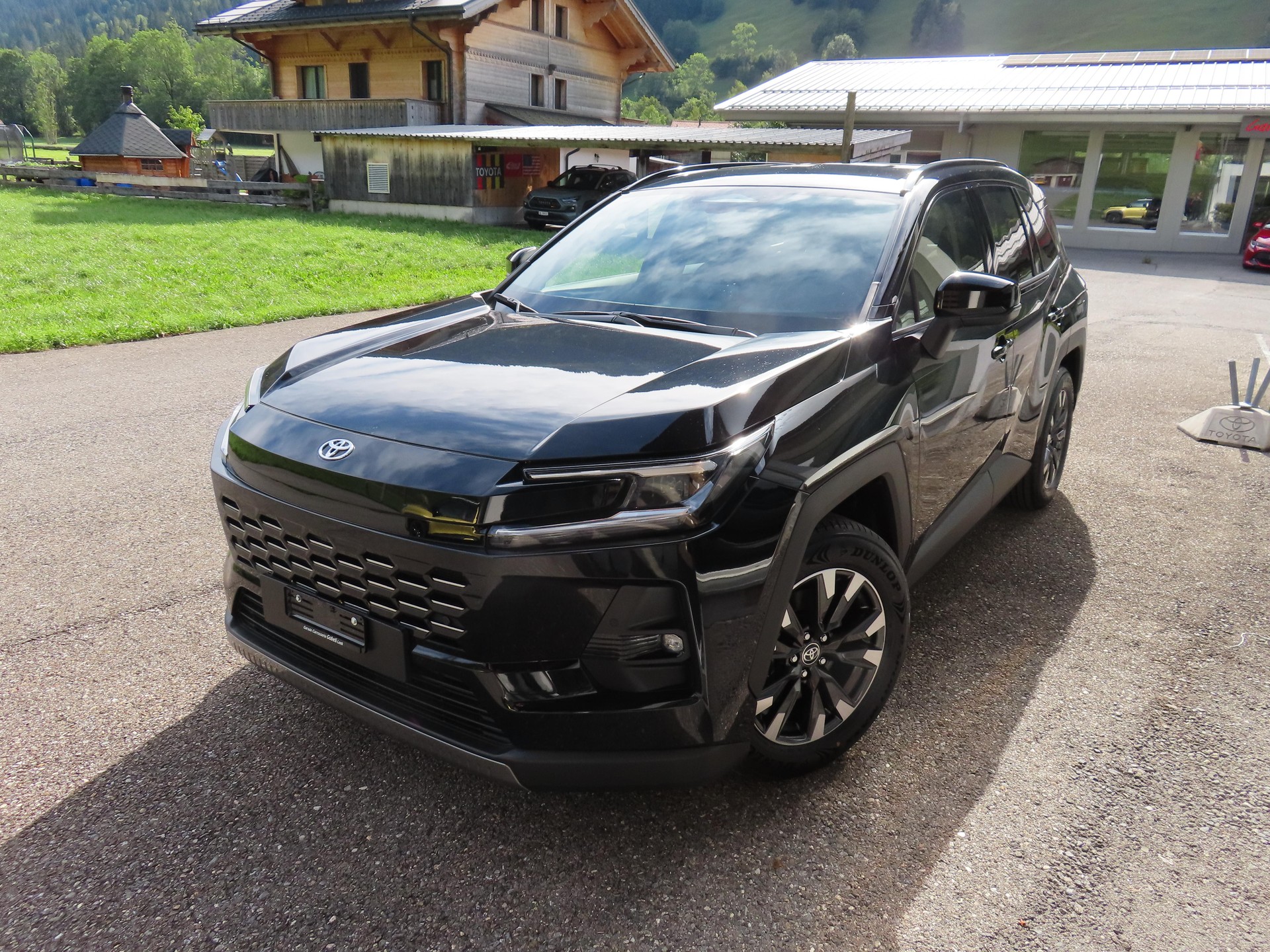 TOYOTA RAV4 2.5 HEV Trend-showroom-element-3
