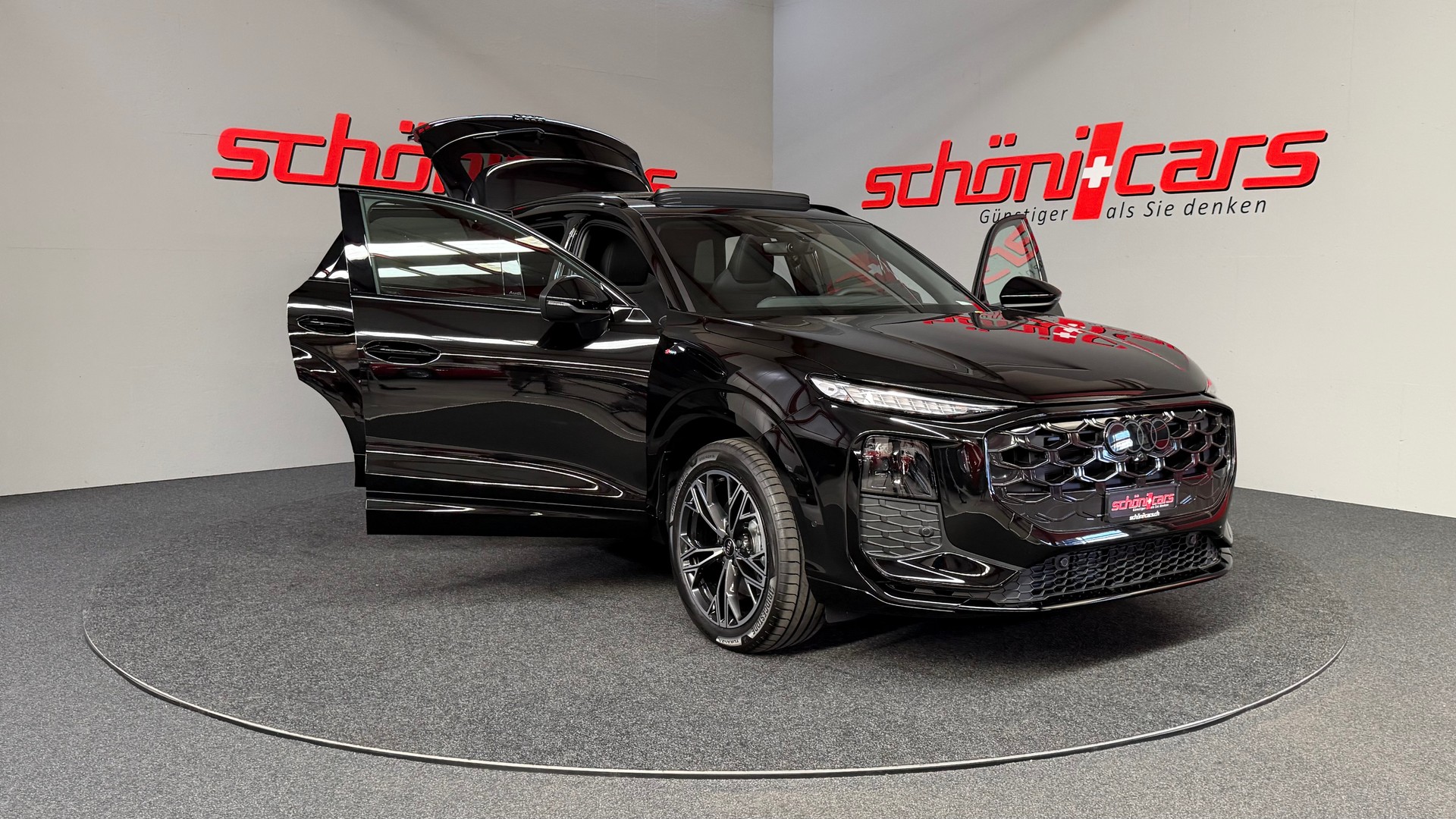 AUDI Q3 SUV TFSI quattro 195 kW S tronic S Line-image-8