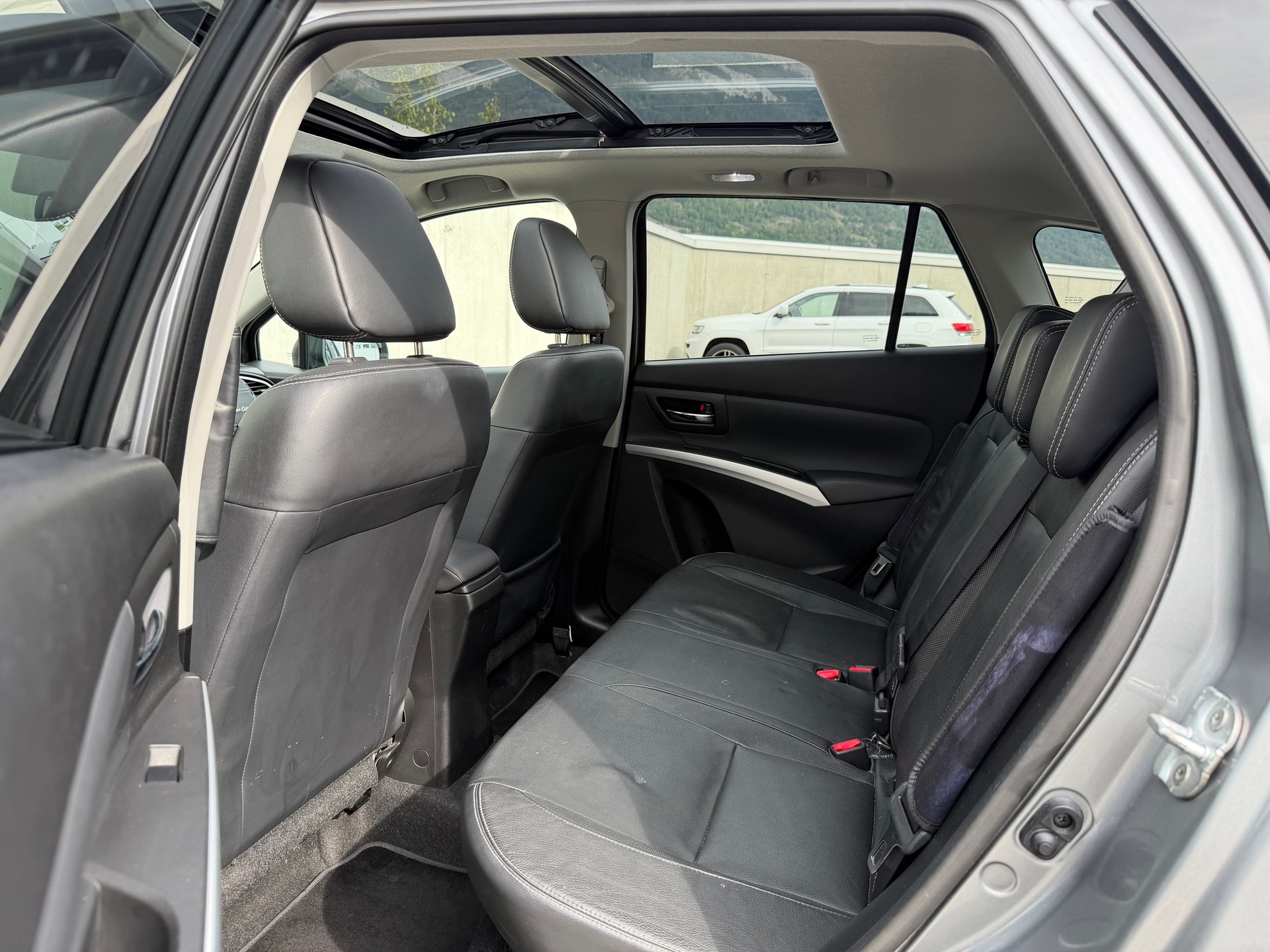 SUZUKI SX4 S-Cross 1.6 16V Sergio Cellano Top 4WD CVT7-image-16