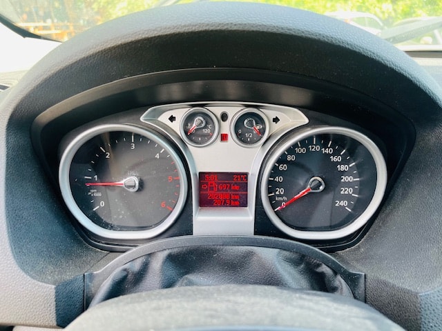 FORD Kuga 2.0 TDCi Titanium 4WD-image-13