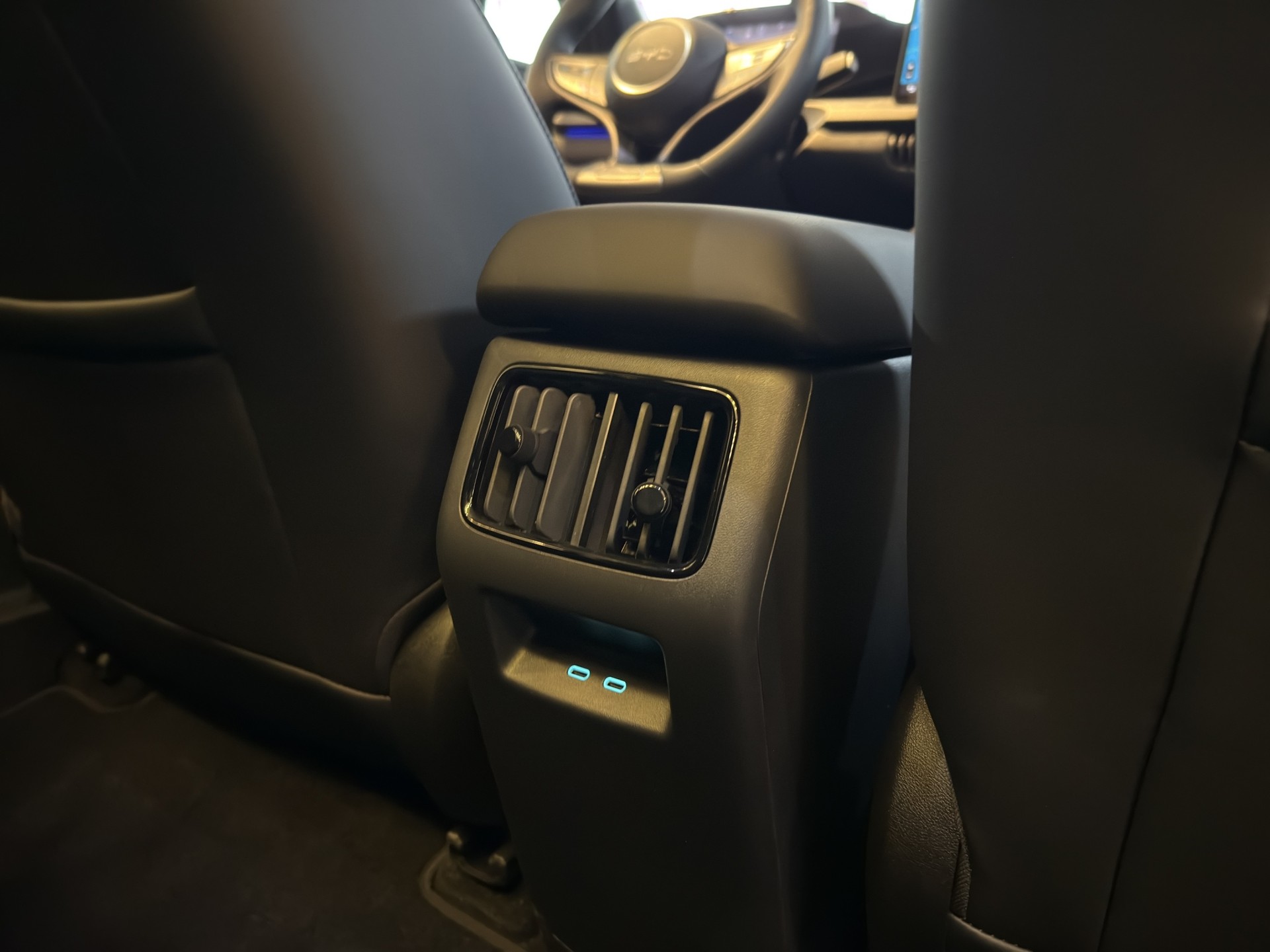 BYD Dolphin G DM-i Comfort-image-14