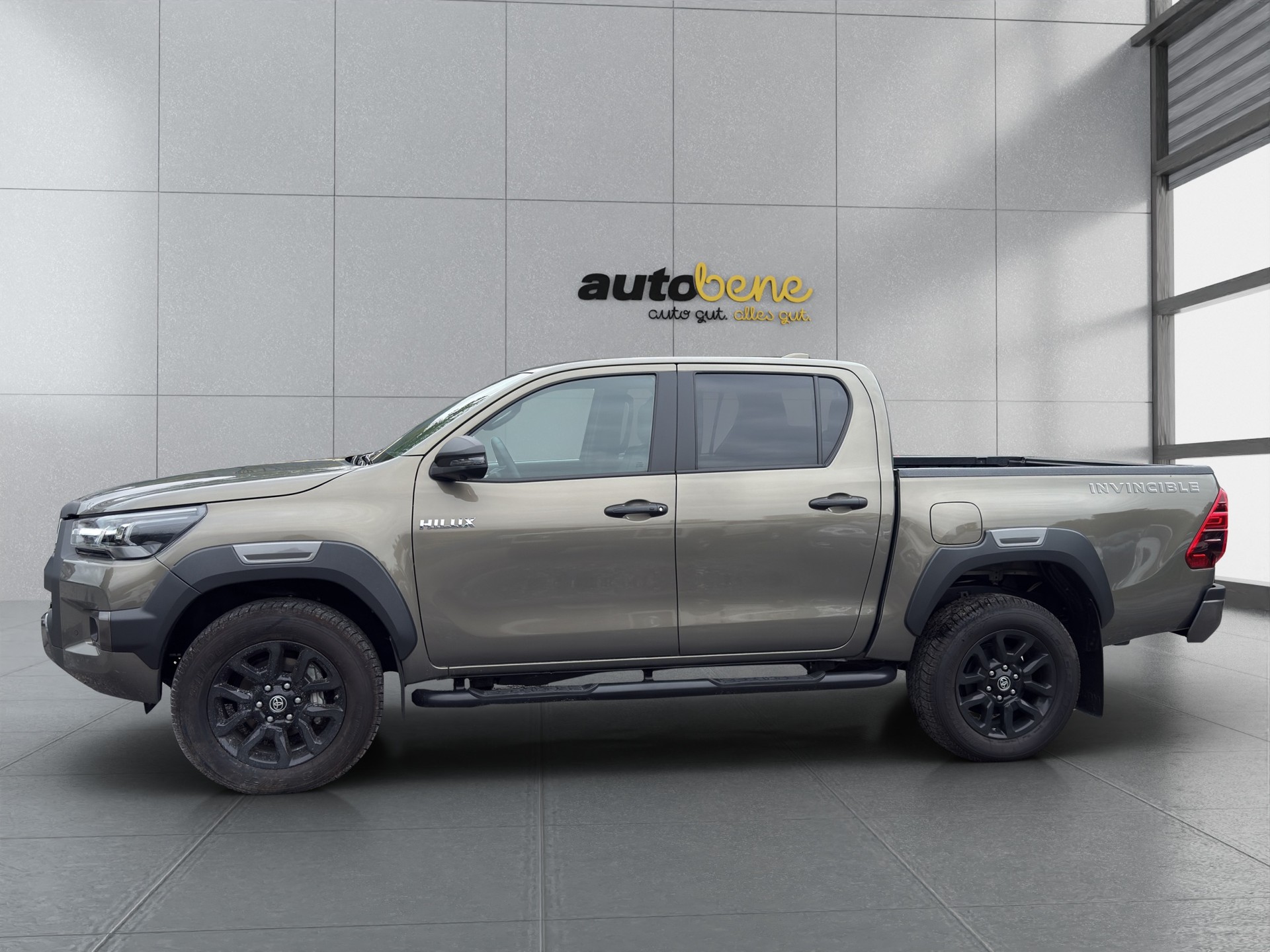 TOYOTA Hilux 2.8D-4D Invincible Double Cab 4x4 A-image-5