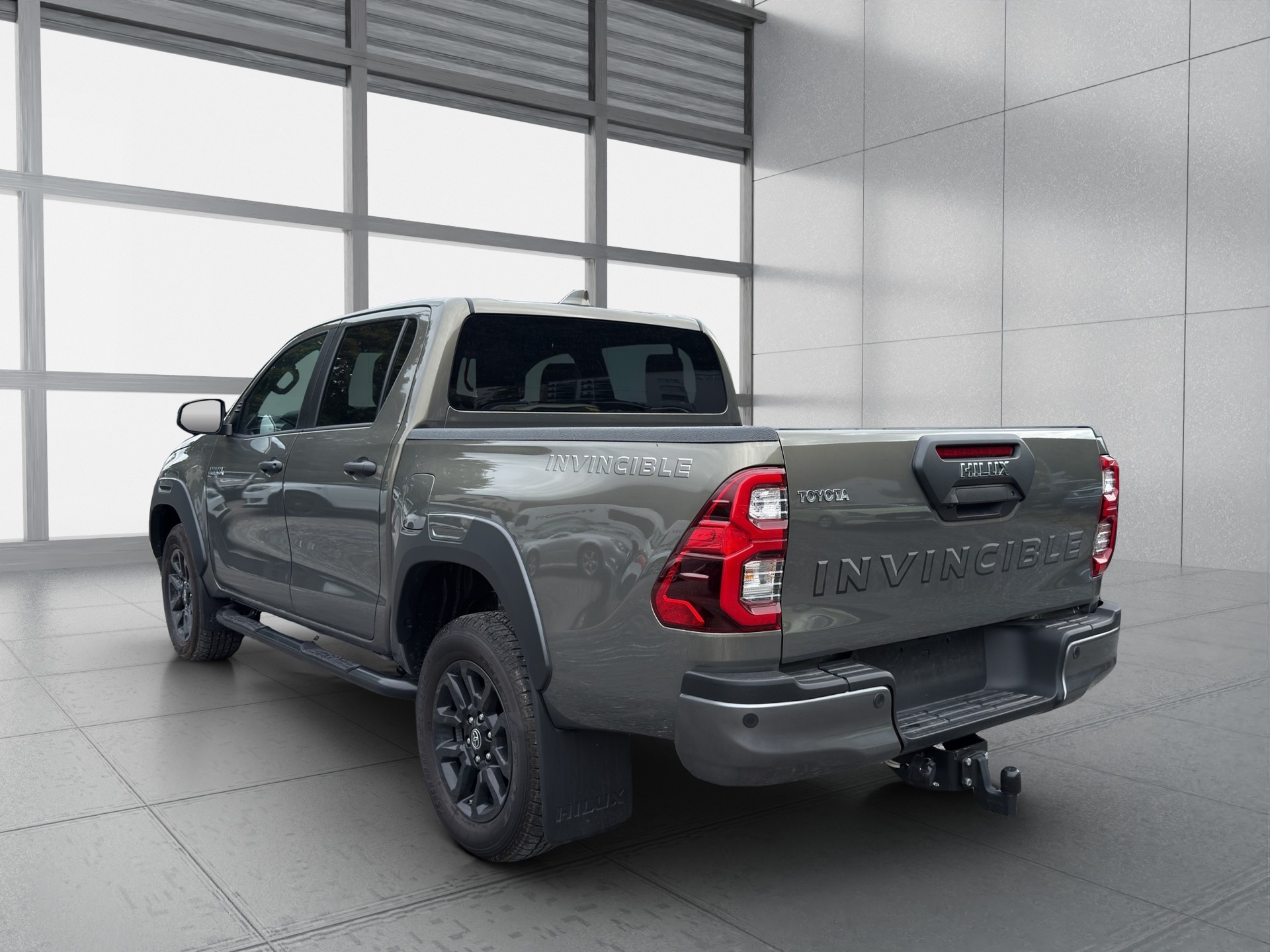 TOYOTA Hilux 2.8D-4D Invincible Double Cab 4x4 A-image-2