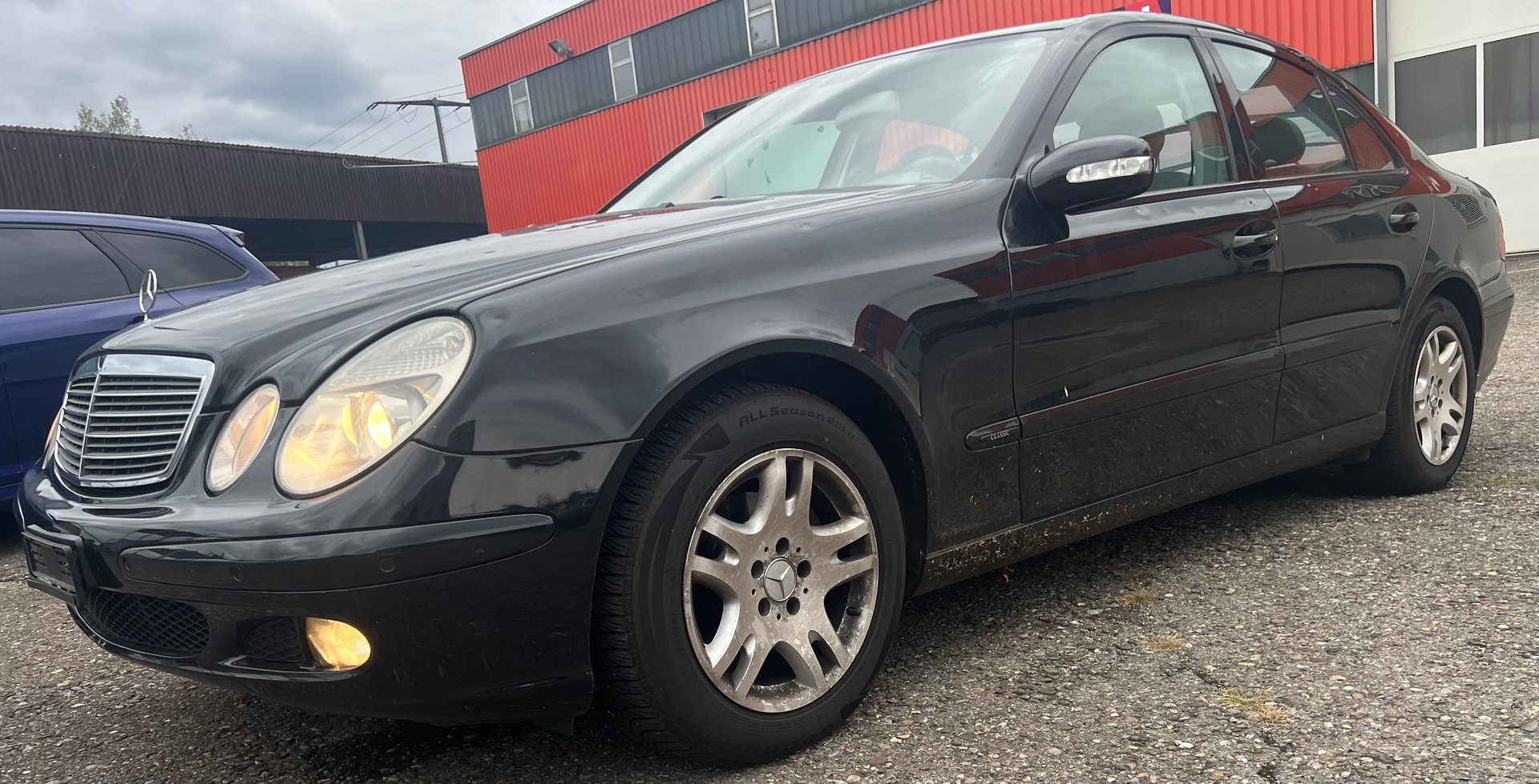 MERCEDES-BENZ E 220 CDI Classic Automat Mit Hägel siehe Bilder-image-7