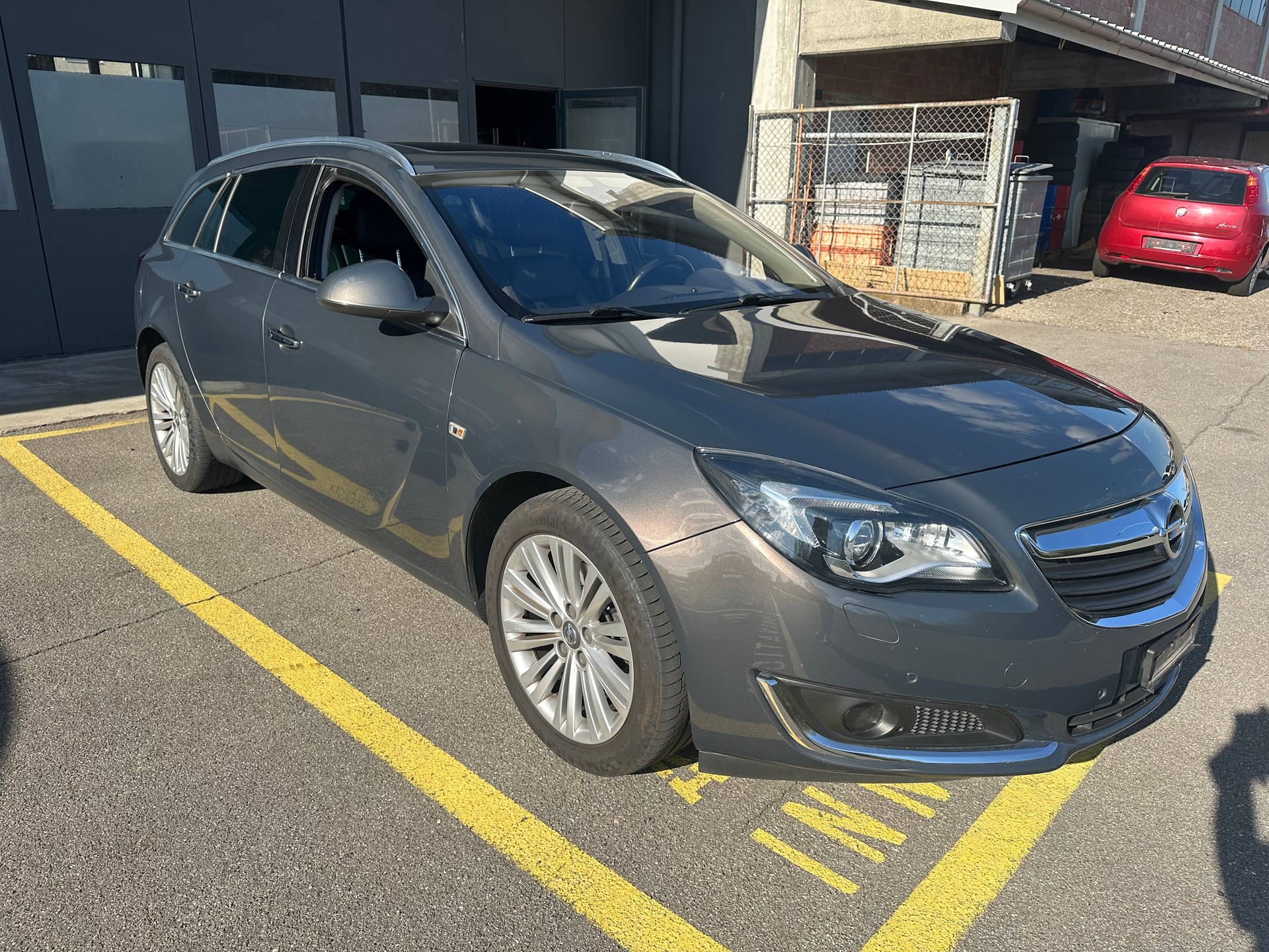 OPEL Insignia ST 2.0 CDTI Cosmo 4WD Aut.-image-1