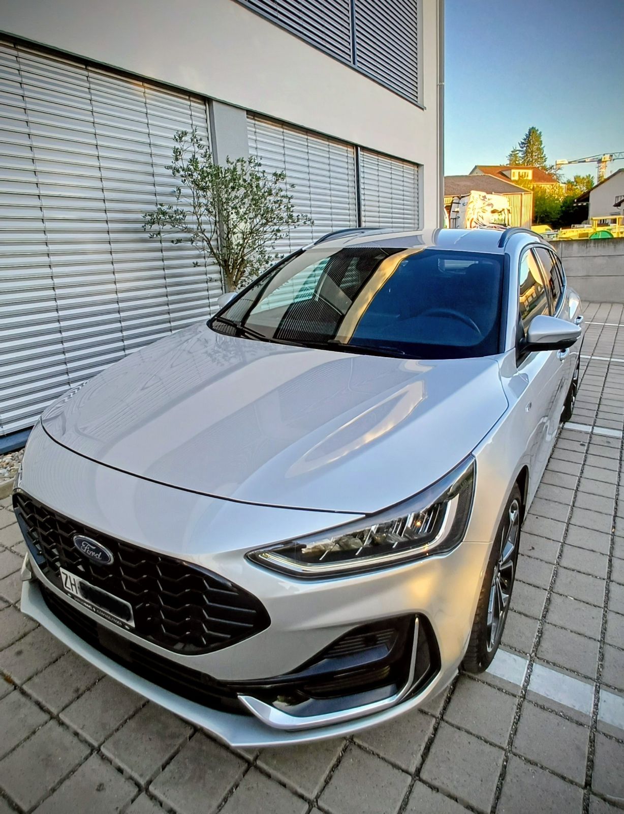 FORD 1.0i EcoB Hybrid 155 ST-Line Vignale-image-1