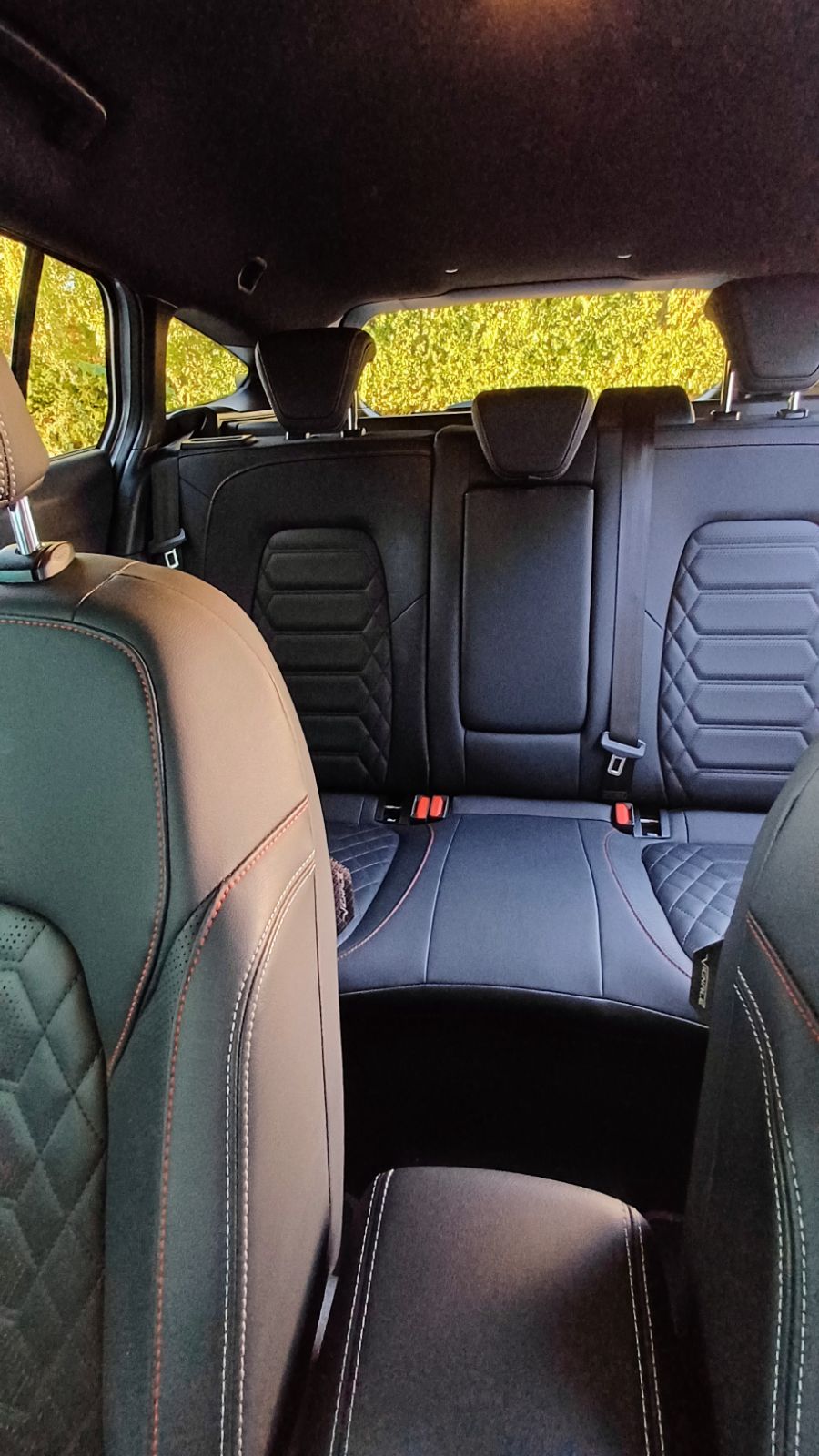 FORD 1.0i EcoB Hybrid 155 ST-Line Vignale-image-5