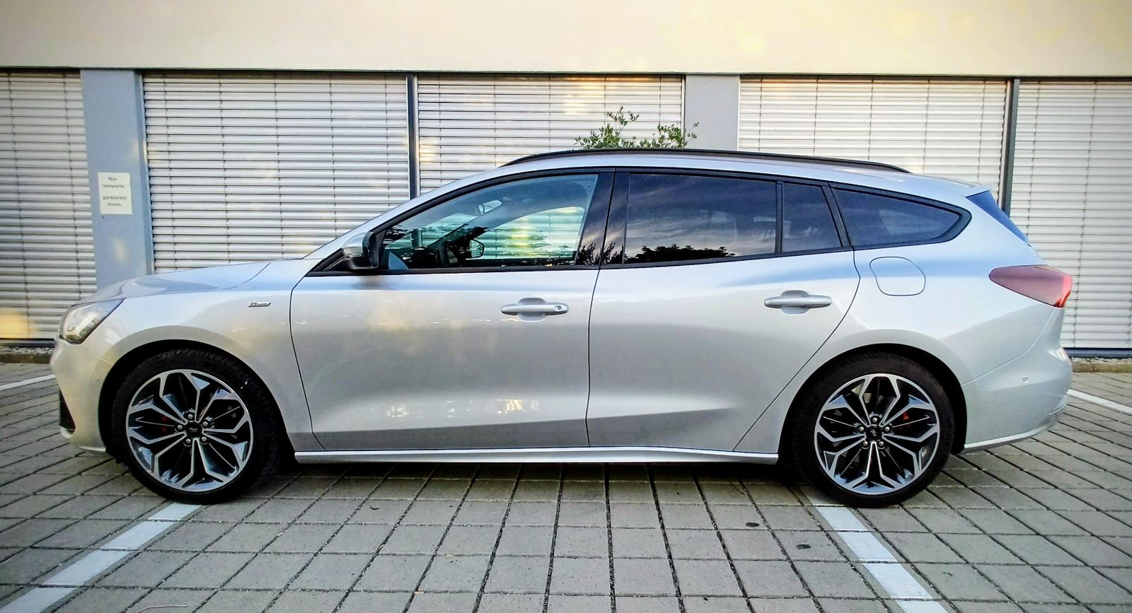 FORD 1.0i EcoB Hybrid 155 ST-Line Vignale-image-0