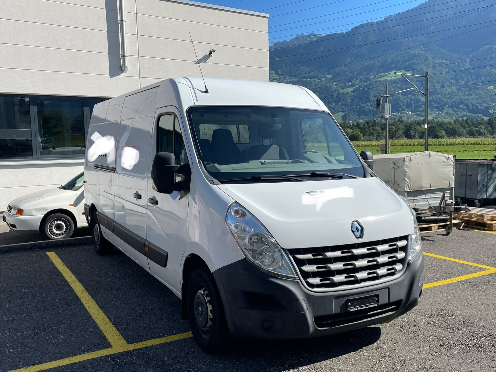 RENAULT Master T35 2.3dCi L3H3-image-3