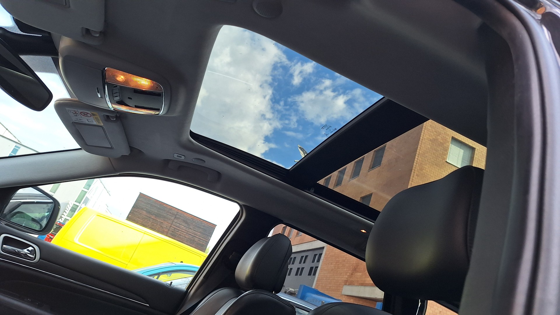 JEEP Grand Cherokee 3.0 CRD Summit Automatic-image-9