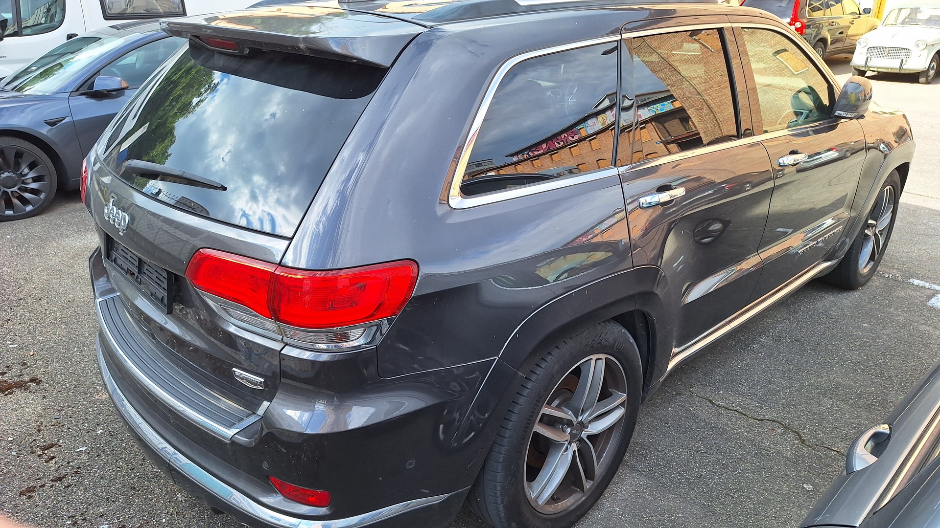 JEEP Grand Cherokee 3.0 CRD Summit Automatic-image-2