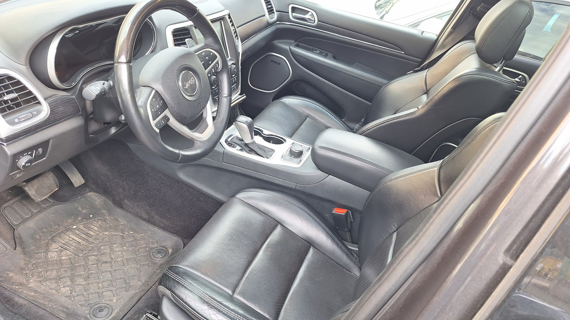 JEEP Grand Cherokee 3.0 CRD Summit Automatic-image-4