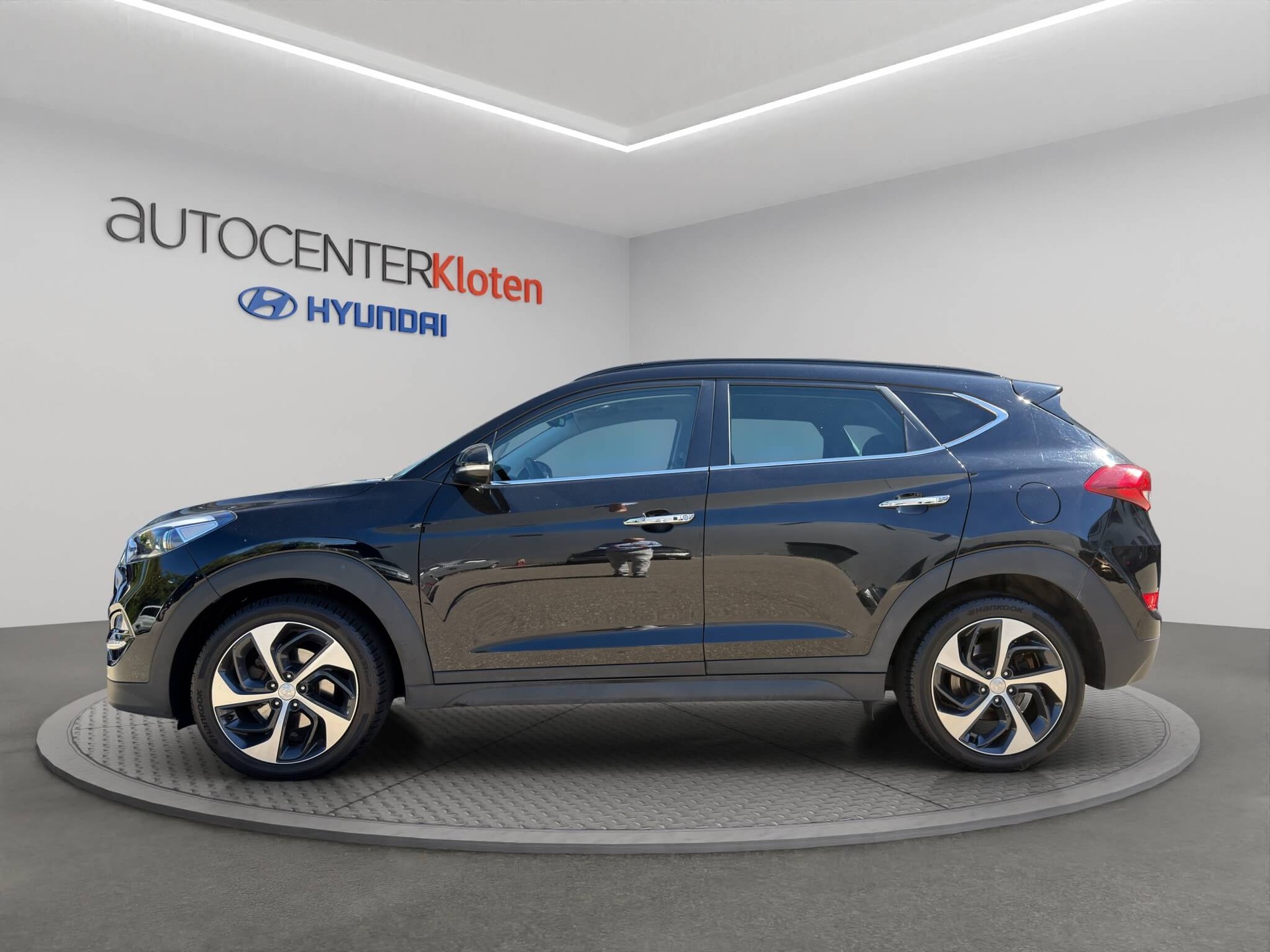 HYUNDAI Tucson 2.0 CRDi 185 Vertex 4WD-image-2