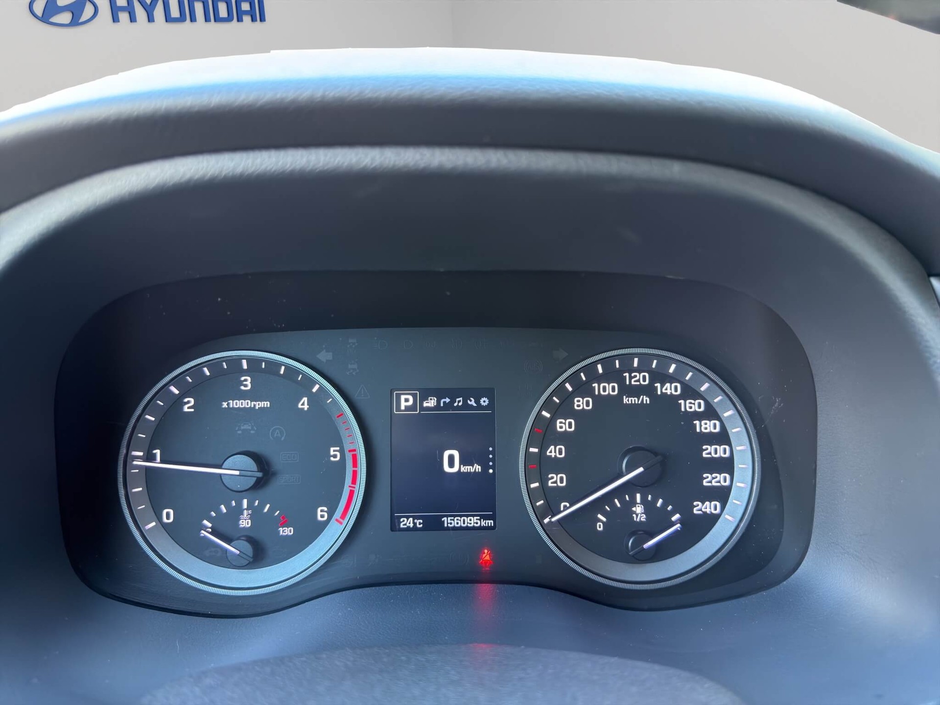 HYUNDAI Tucson 2.0 CRDi 185 Vertex 4WD-image-8