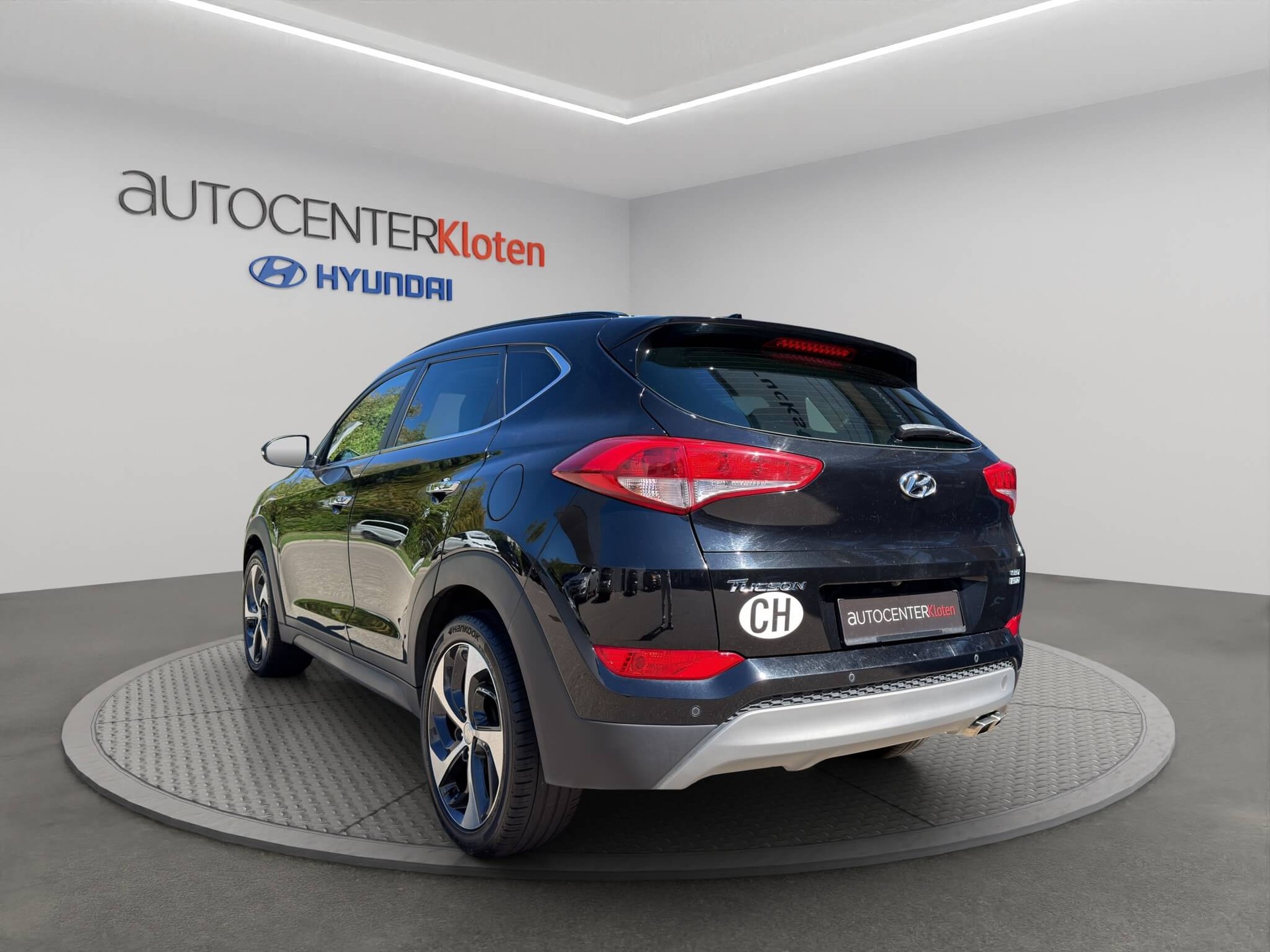 HYUNDAI Tucson 2.0 CRDi 185 Vertex 4WD-image-3