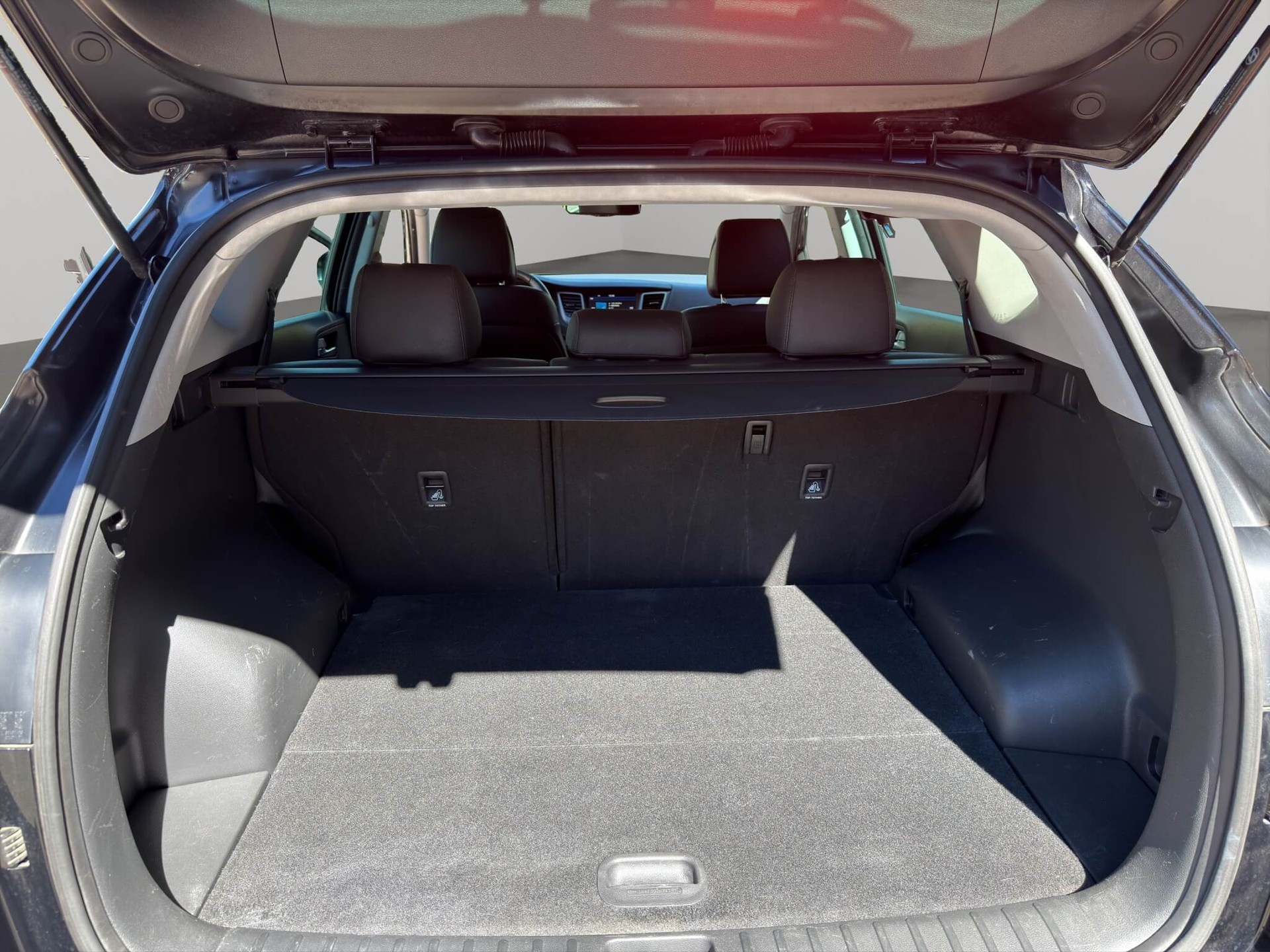 HYUNDAI Tucson 2.0 CRDi 185 Vertex 4WD-image-11
