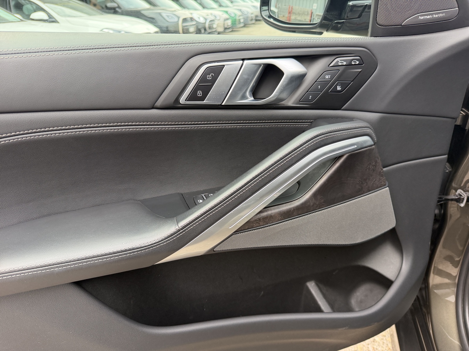 BMW X6 xDr 48V 30d M SportPro-image-19