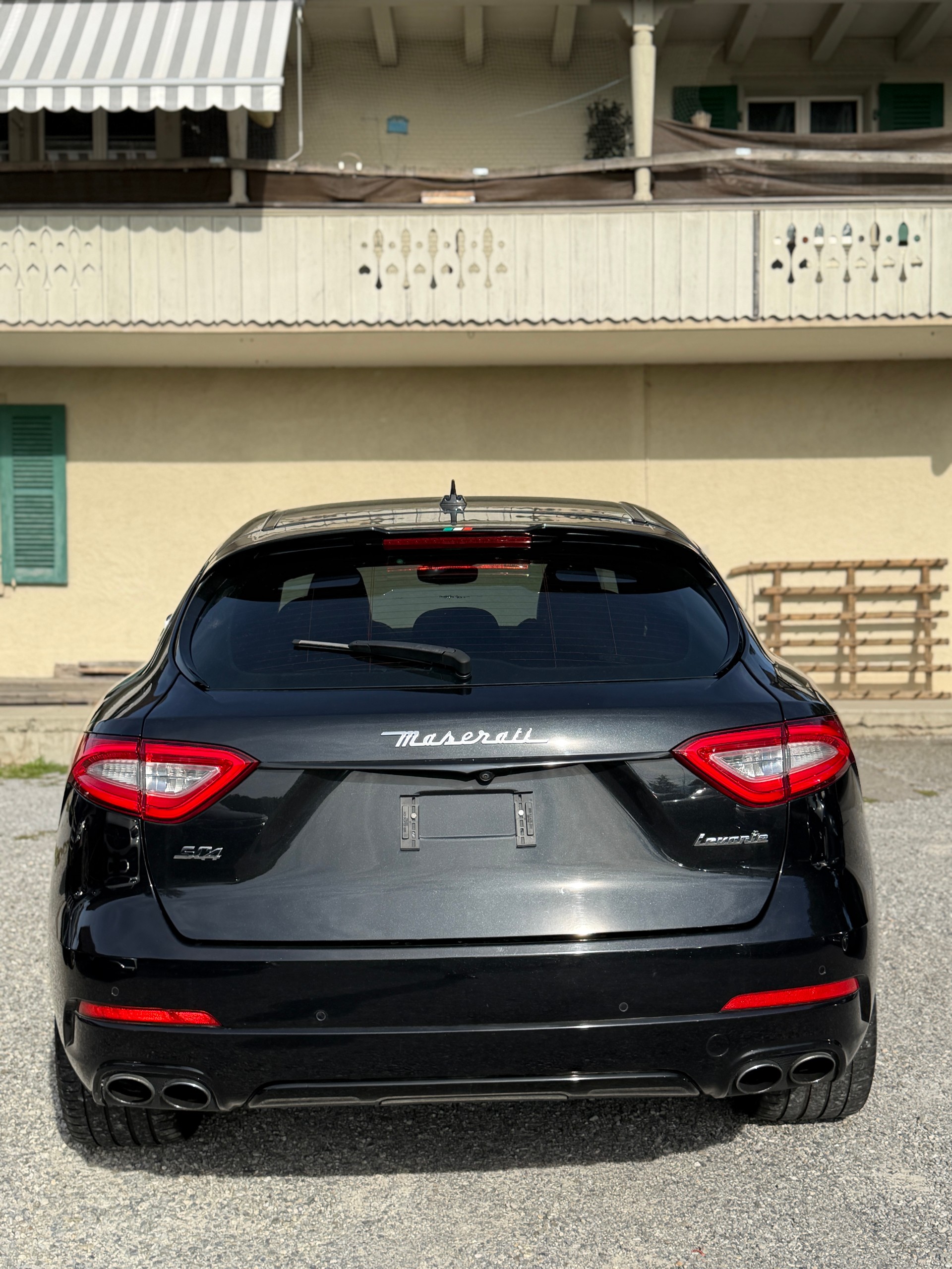 MASERATI Levante S 3.0 V6 Automatica-image-2