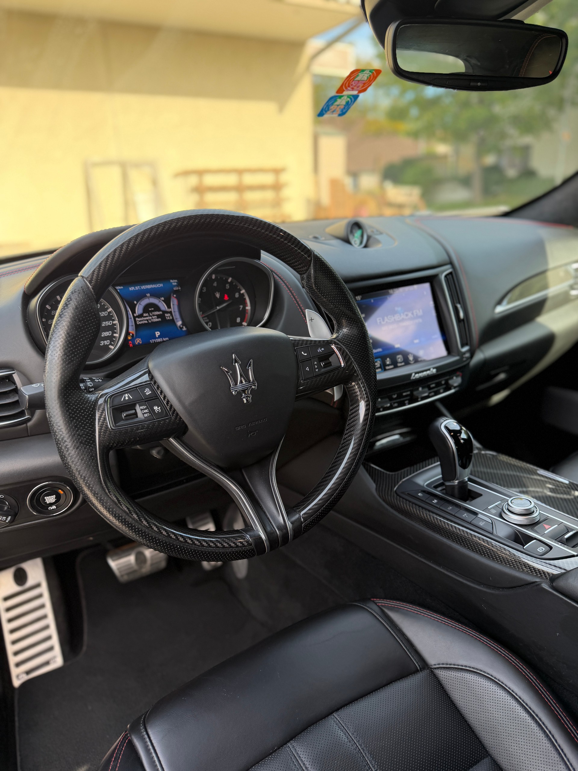 MASERATI Levante S 3.0 V6 Automatica-image-10
