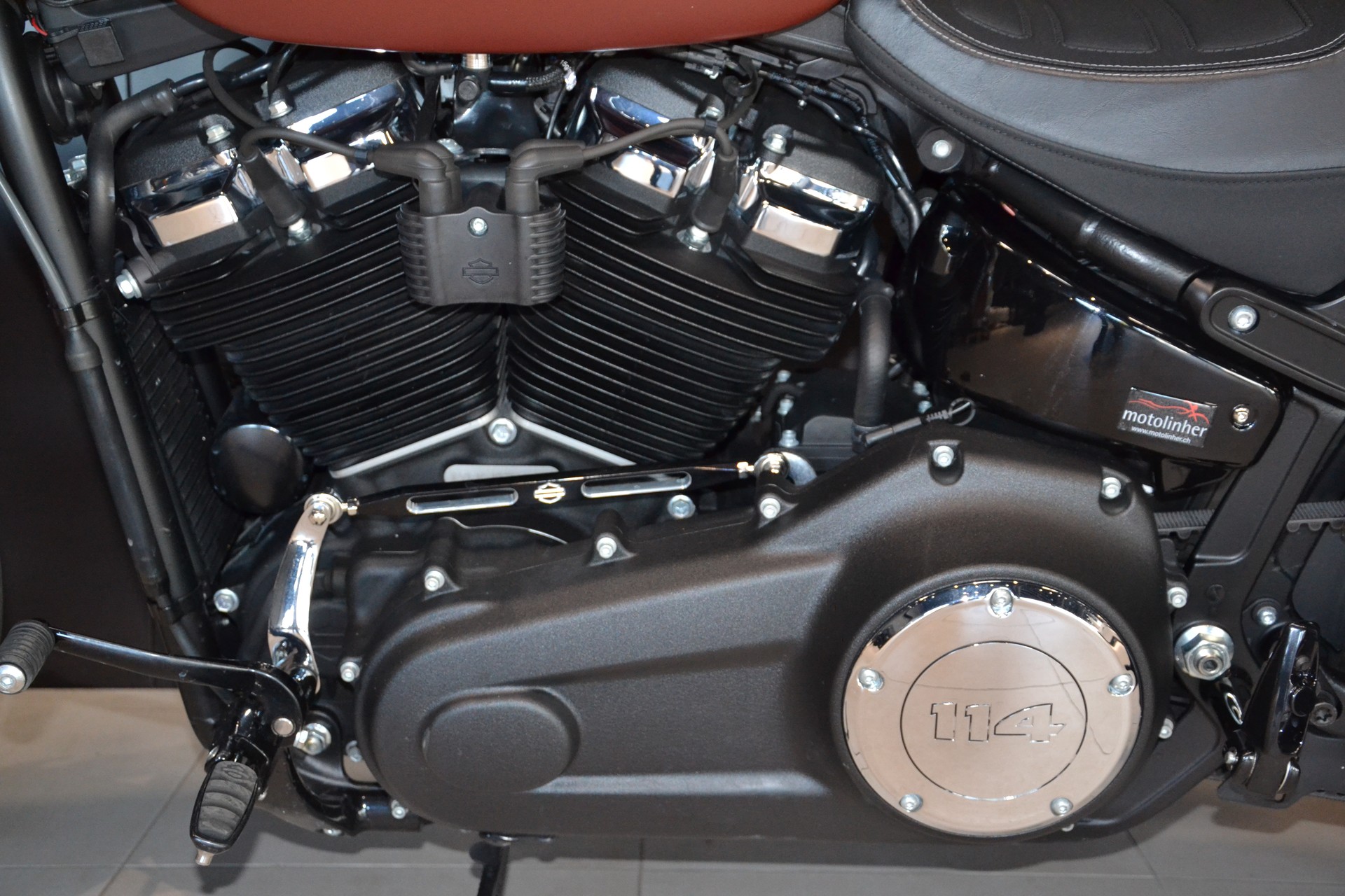 HARLEY-DAVIDSON FXFBS Fat Bob 114 ABS-image-10