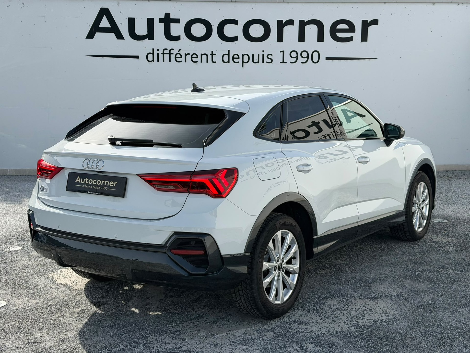 AUDI Q3 Sportback 35 TFSI Attraction S-tronic-image-1