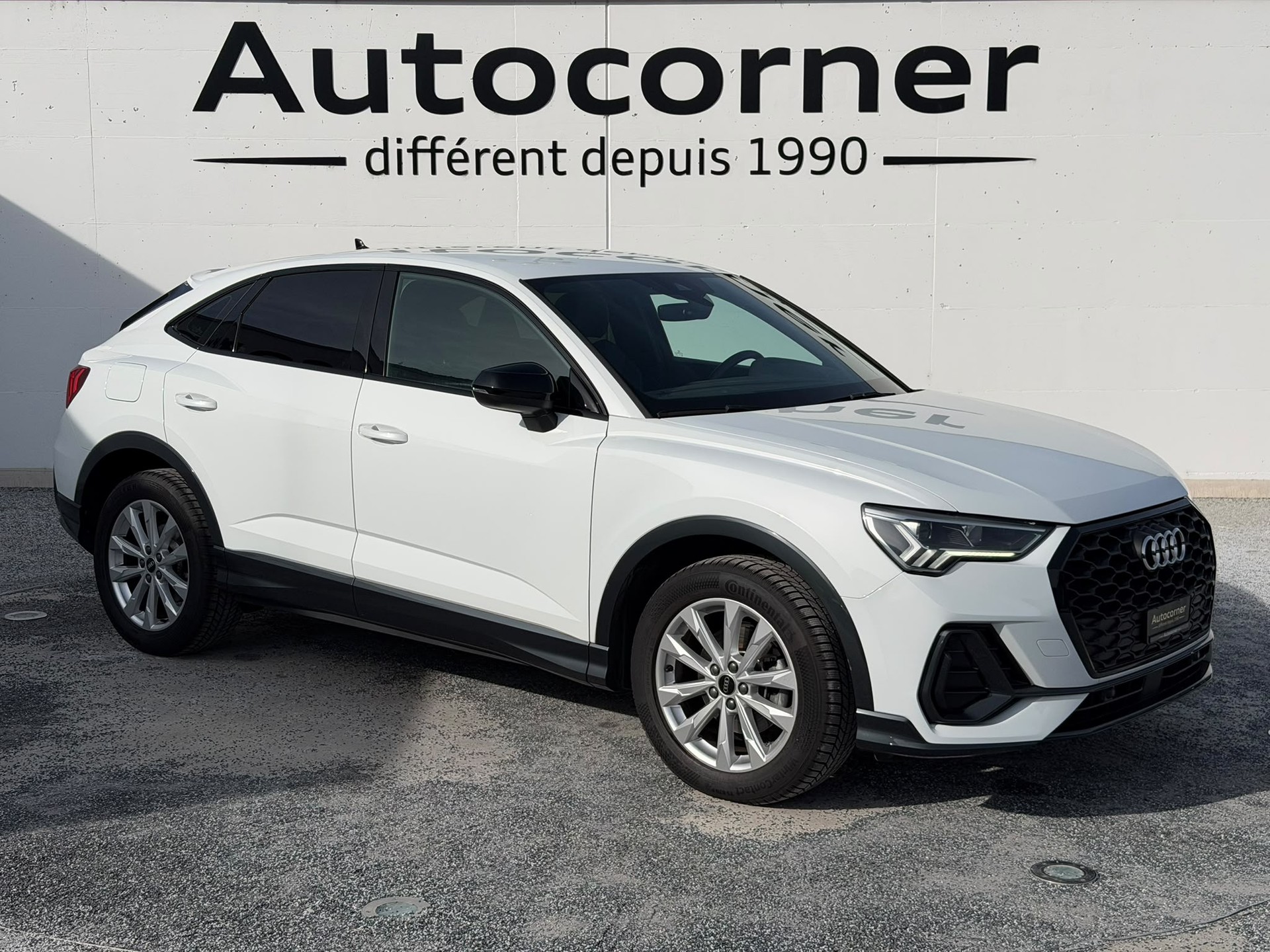 AUDI Q3 Sportback 35 TFSI Attraction S-tronic-image-3