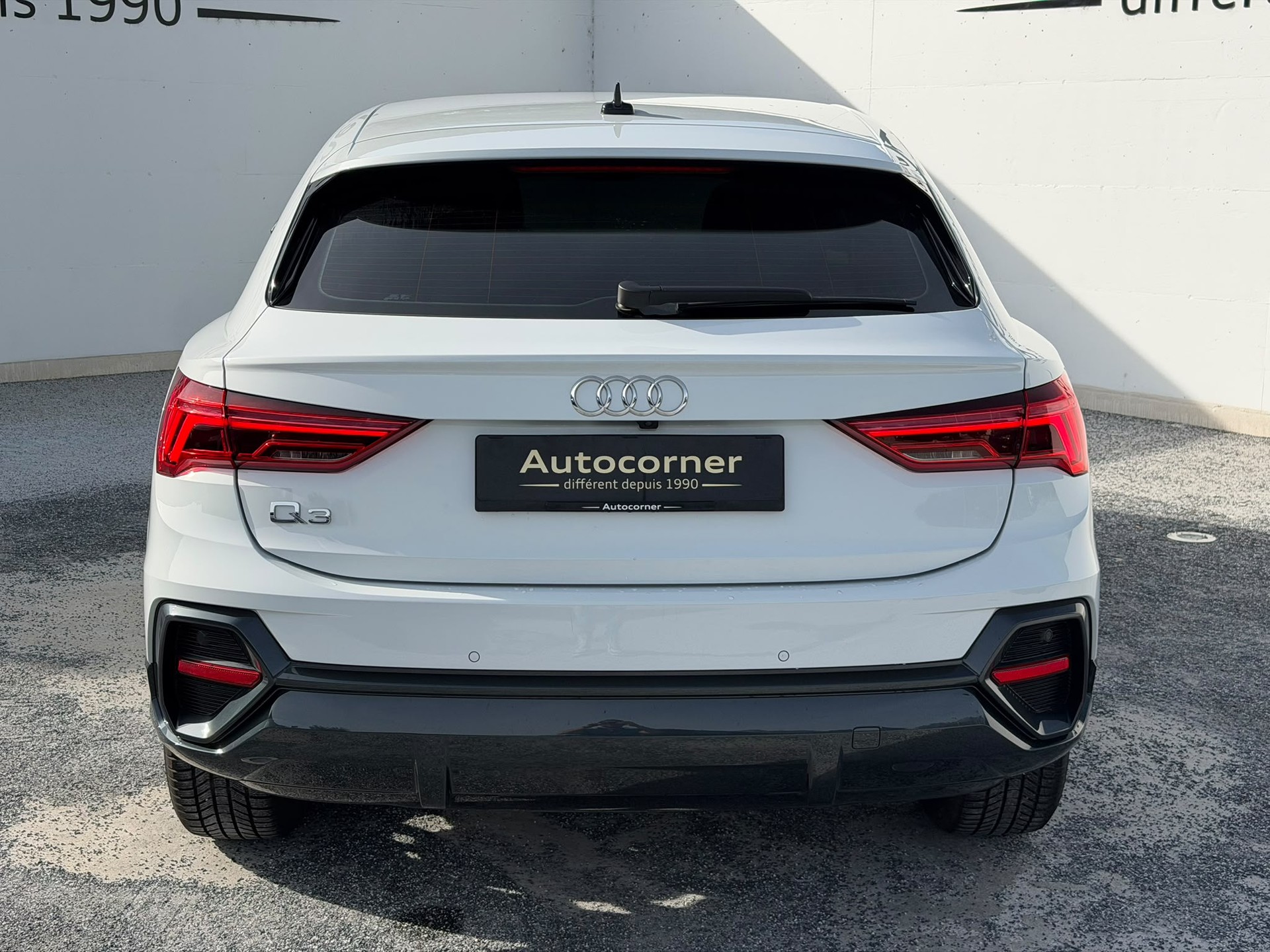 AUDI Q3 Sportback 35 TFSI Attraction S-tronic-image-4