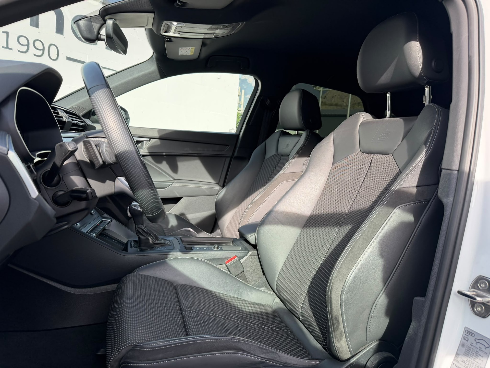 AUDI Q3 Sportback 35 TFSI Attraction S-tronic-image-6