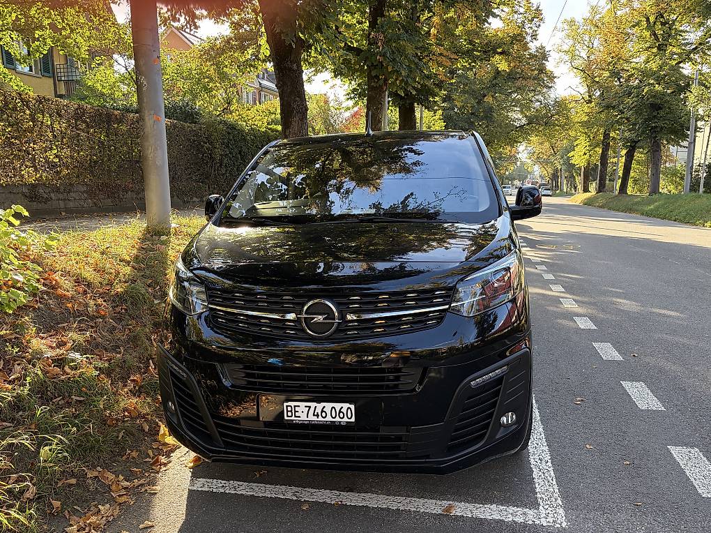 OPEL ZAFIRA-image-1