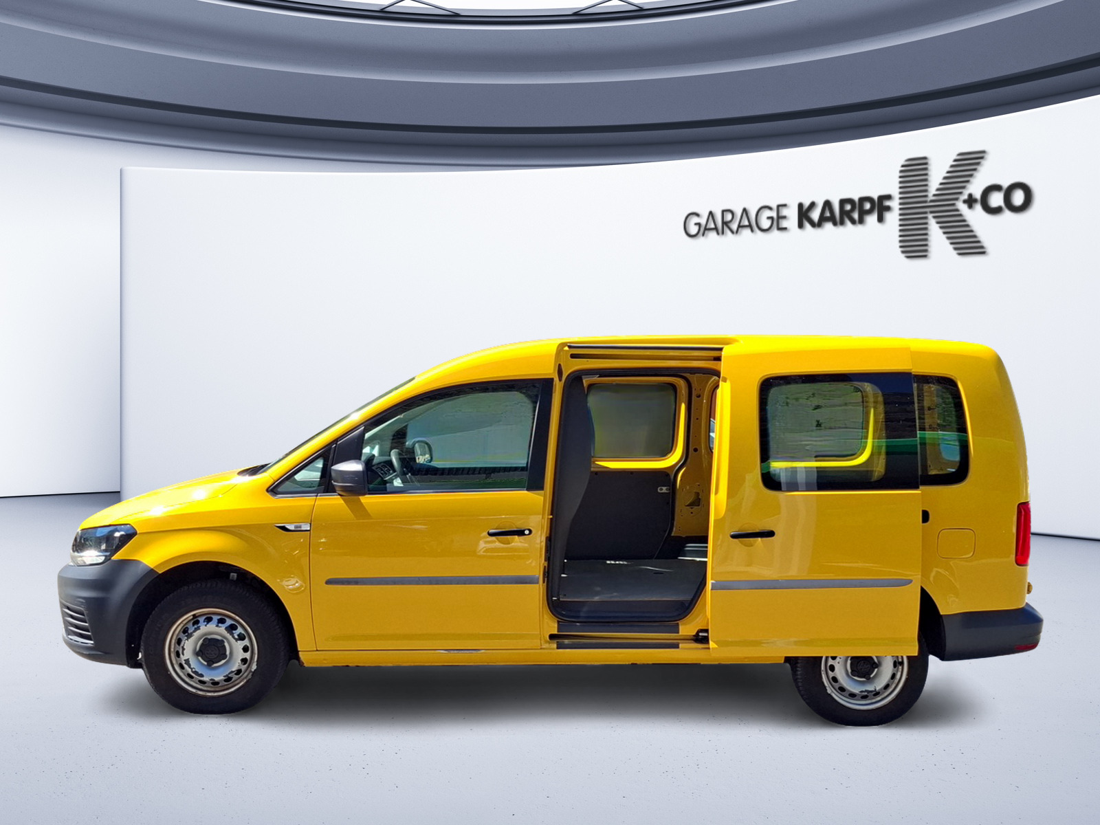 VW Caddy Maxi 2.0TDI 4Motion BlueMotion Technology-image-12