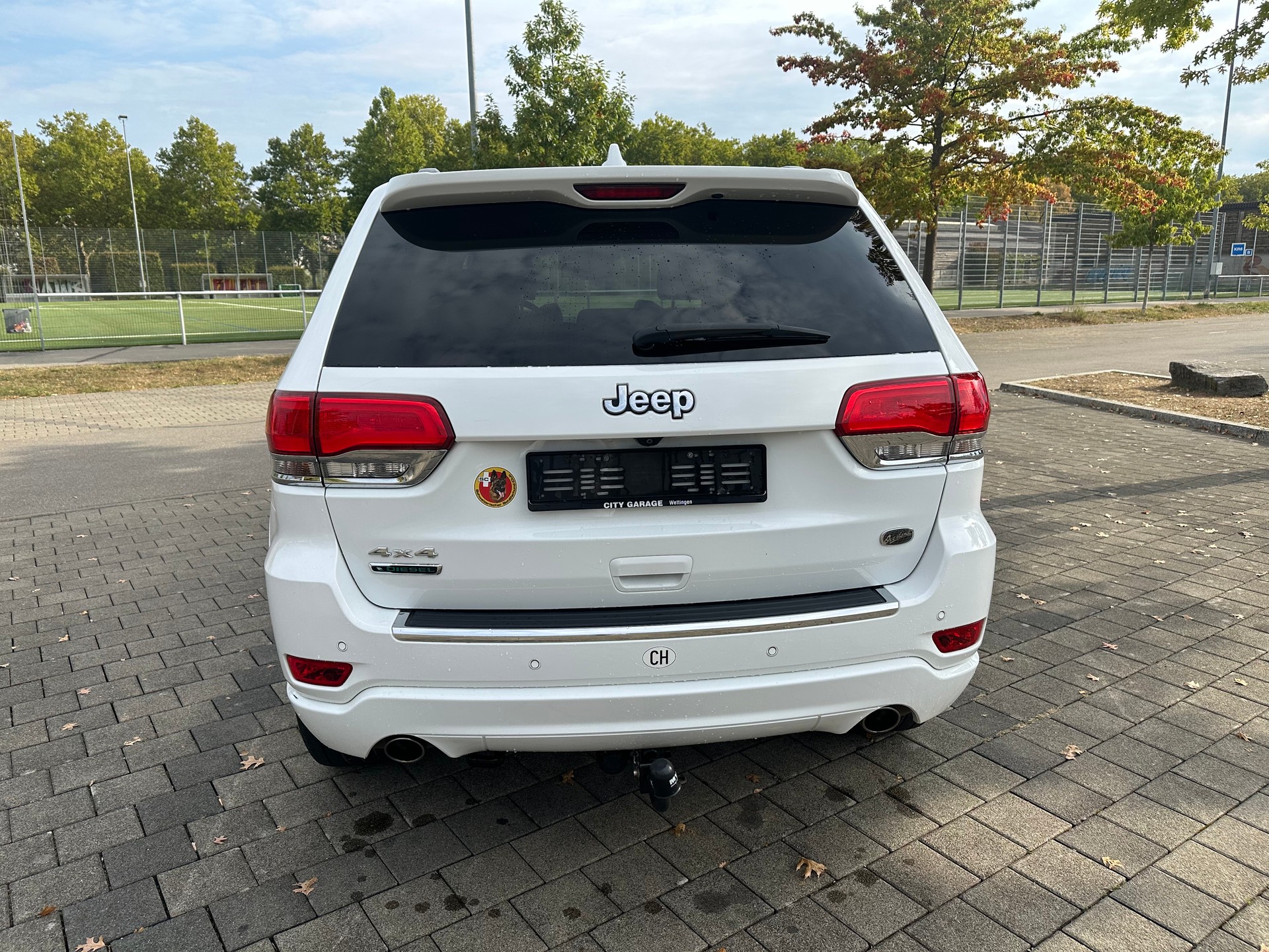 JEEP Grand Cherokee 3.0 CRD Overland Automatic-image-5