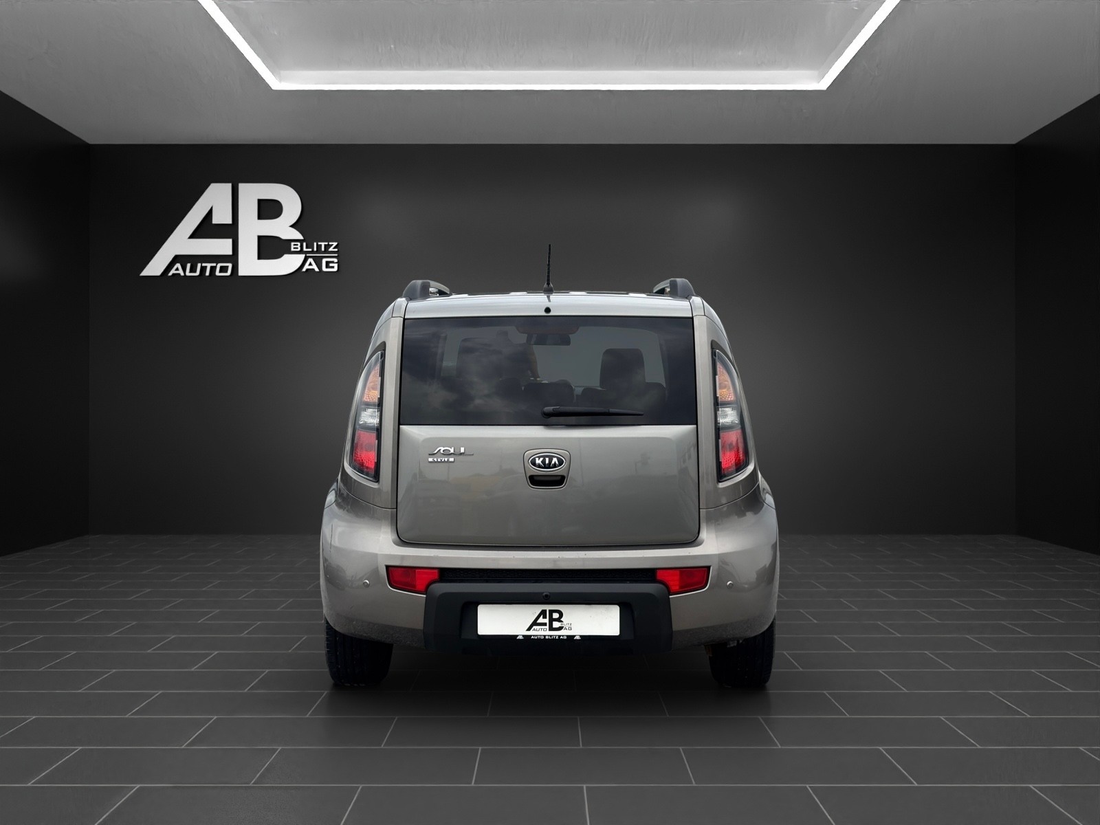 KIA Soul 1.6 CVVT Style-image-3