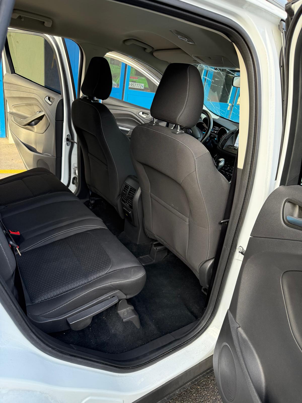FORD Kuga 2.0 TDCi Business 2WD-image-10