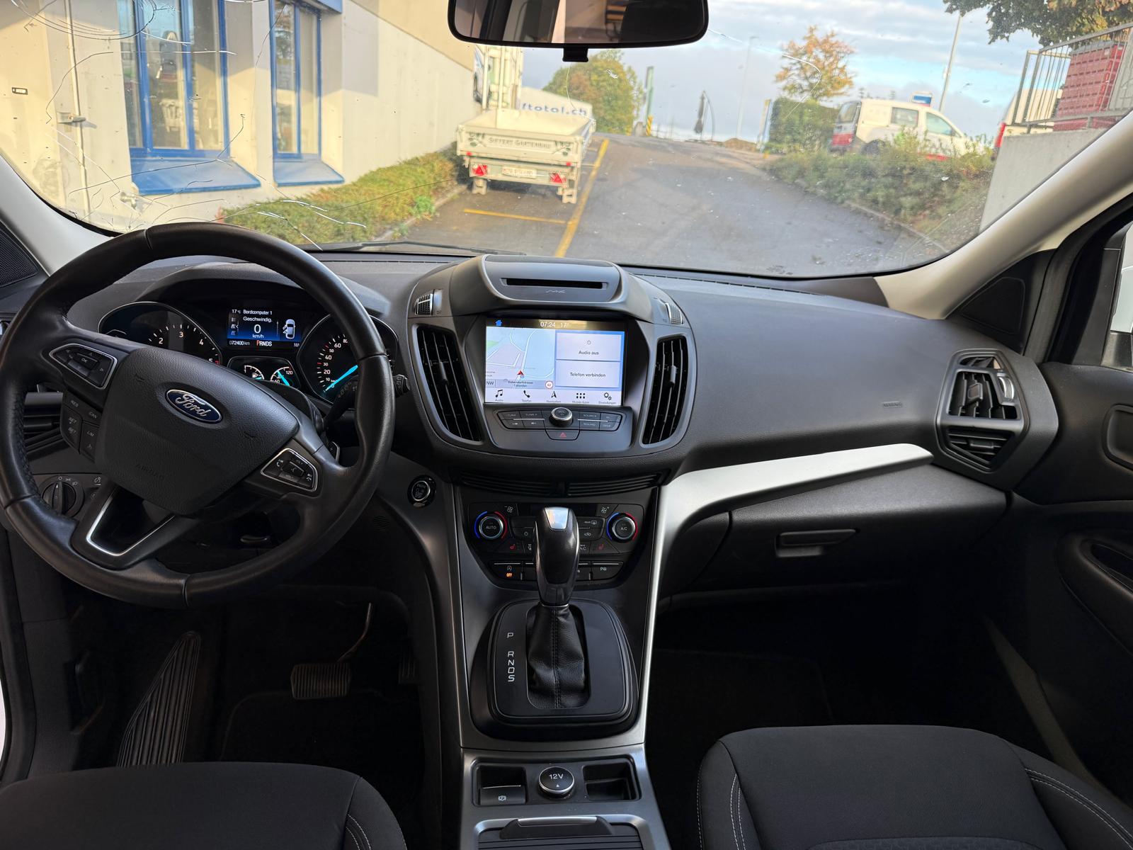 FORD Kuga 2.0 TDCi Business 2WD-image-6