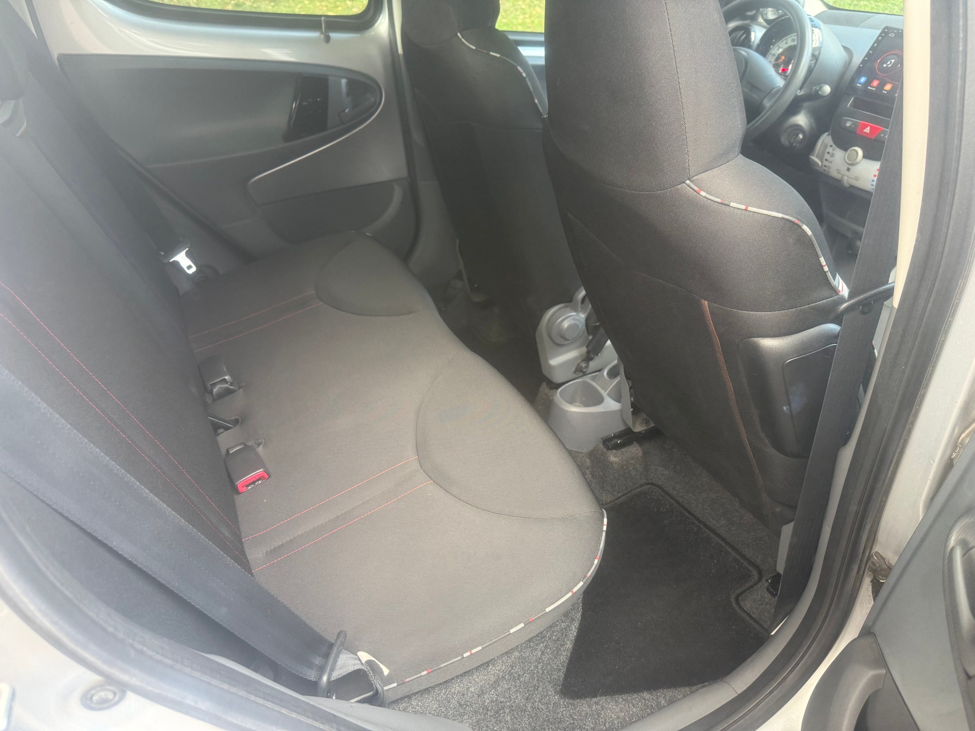 CITROEN C1 1.0i Swiss Style-image-10