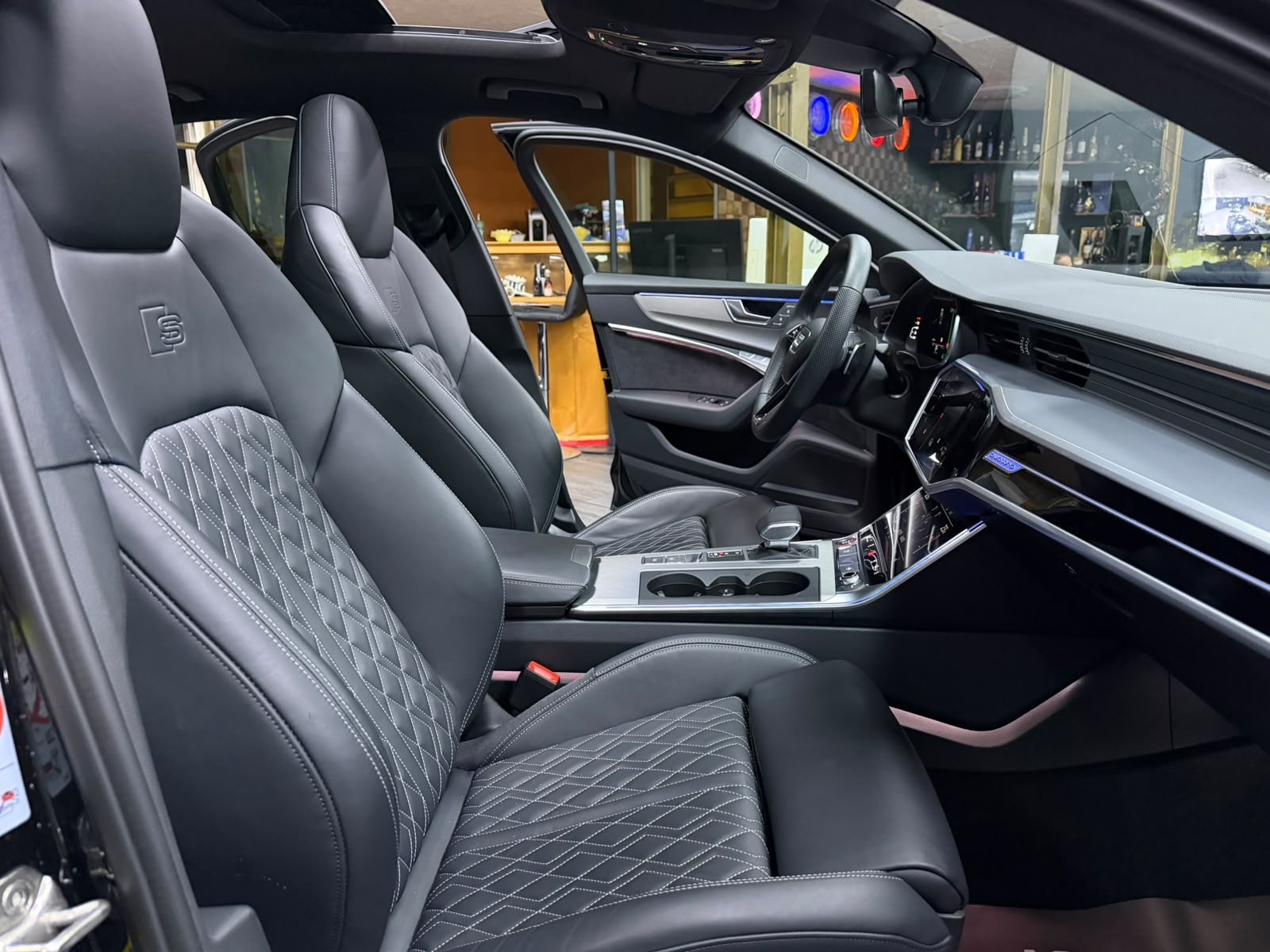 AUDI S6 Limousine 3.0 TDI quattro tiptronic / Vollausstattung / Panorama / RS Sitz / Leasing ab 599.--image-15