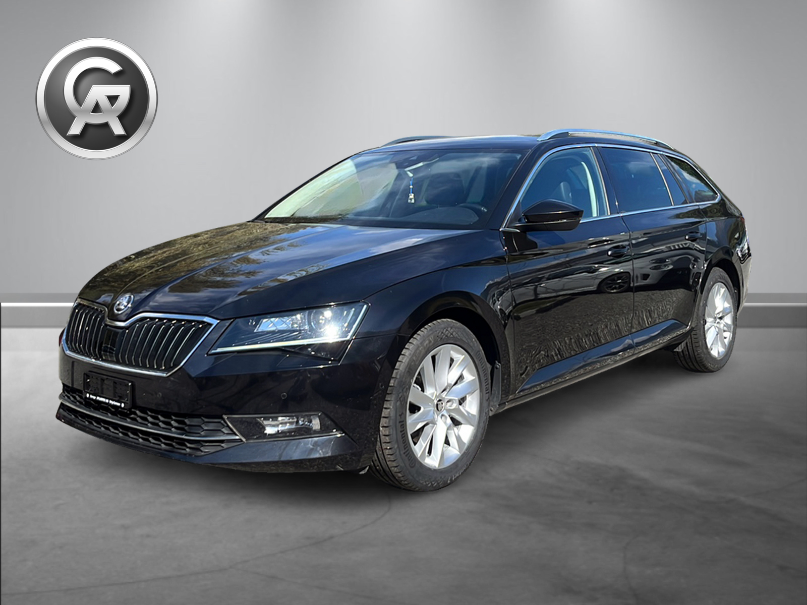 SKODA Superb Combi 2.0 TDi Style 4x4 DSG-image-13