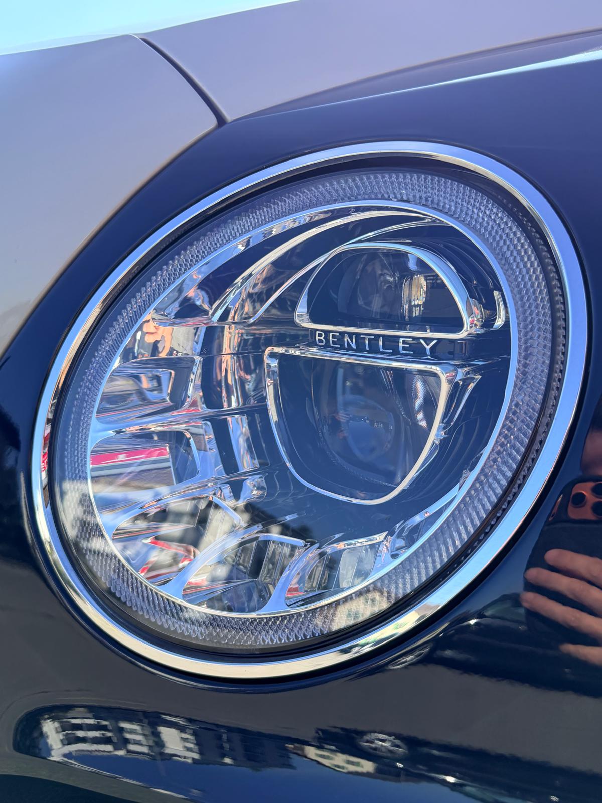 BENTLEY Bentayga W12-image-5