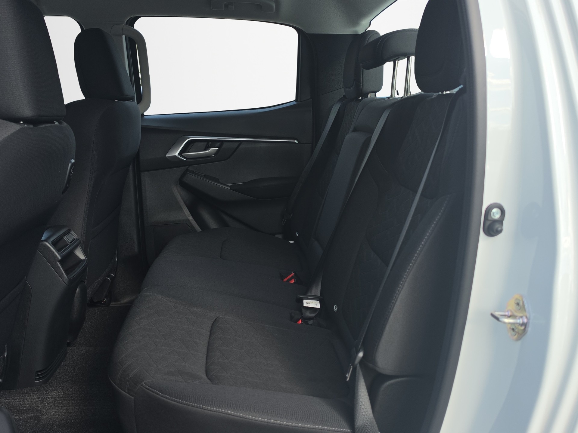 ISUZU D-MAX 1.9 CrewCab N60B 4x4-image-11