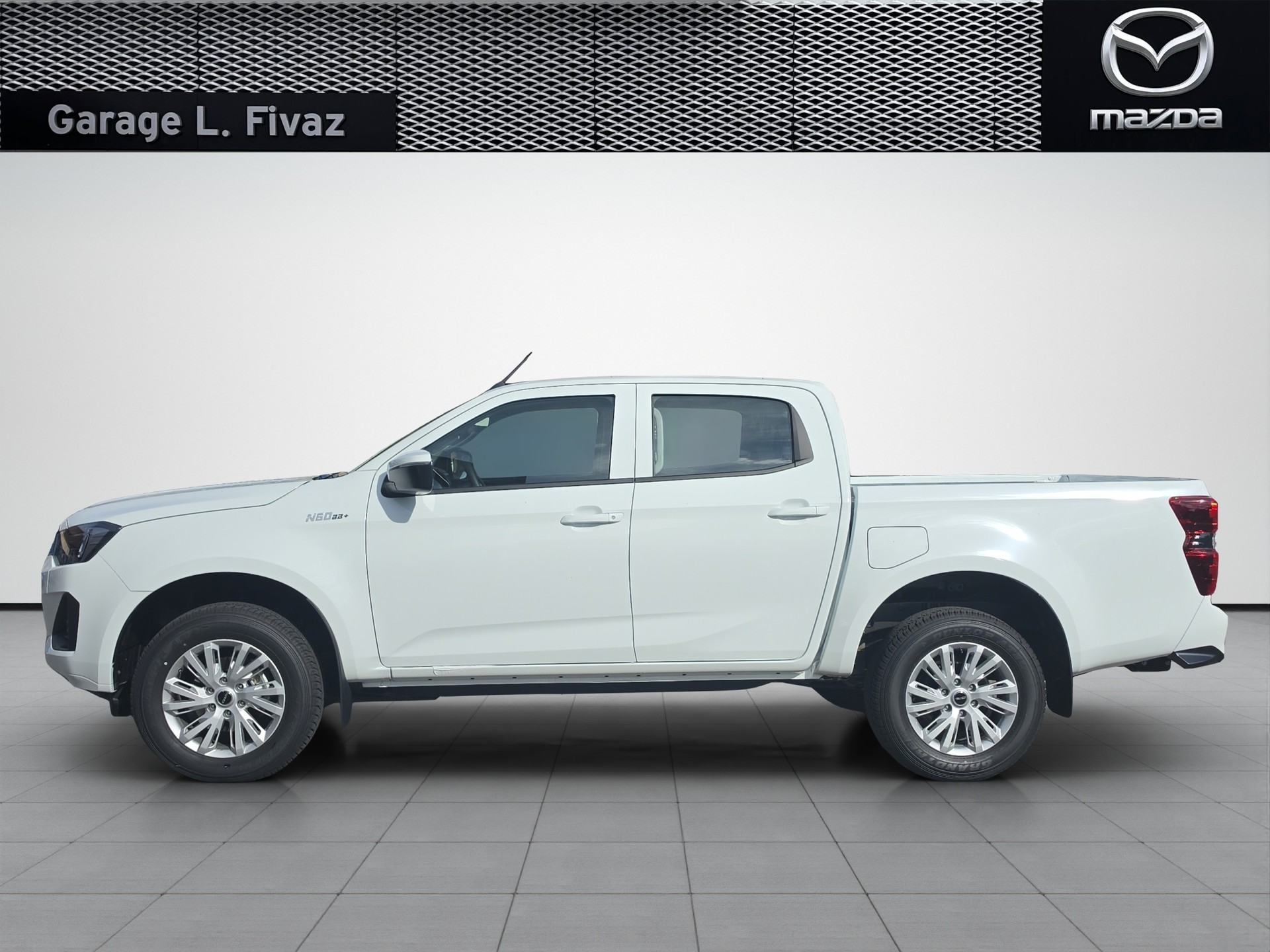 ISUZU D-MAX 1.9 CrewCab N60B 4x4-image-1